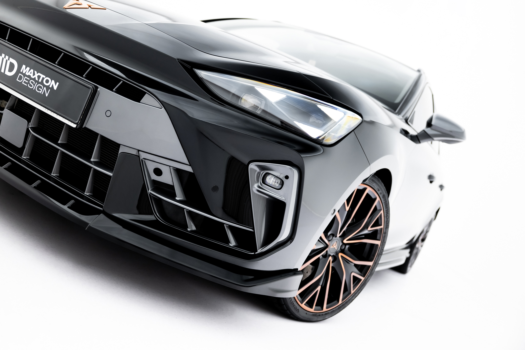 Frontlippe V.1 passend für CUPRA Leon ST / Hatchback Mk1 FL schwarz Hochglanz