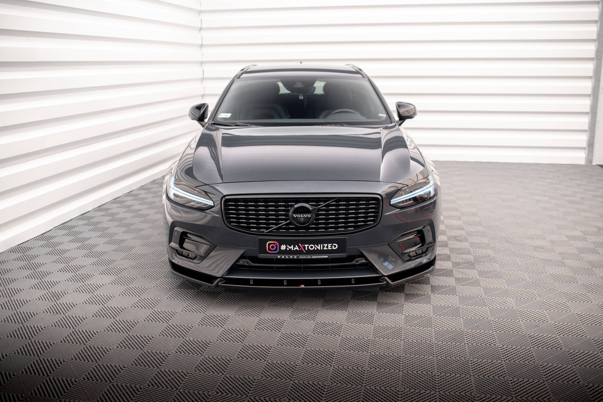 Street+ Spoilerlippe Front Ansatz passend für Volvo V90 / S90 R-Design Mk2 schwarz Hochglanz