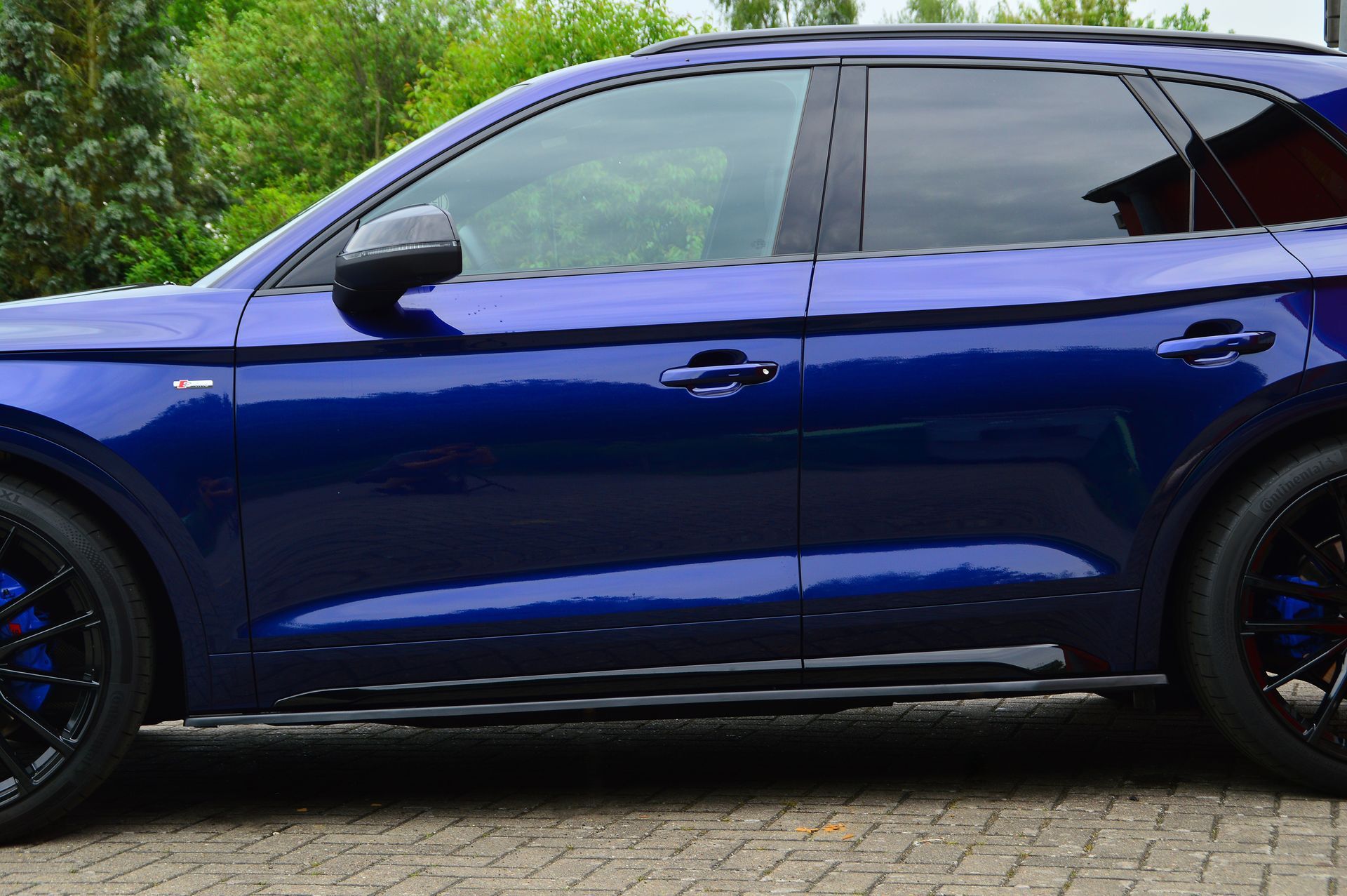 Cup Seitenschweller Satz für Audi Q5 mit S-Line + SQ5 aus ABS (Schwarz Matt)