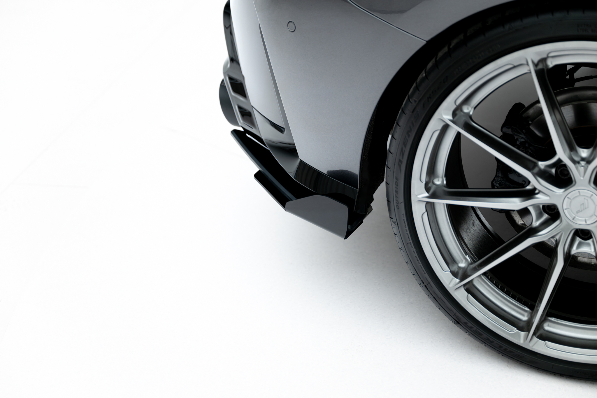 Hintere Seiten Flaps V.2 passend für BMW 1er M-Paket F70 schwarz Hochglanz