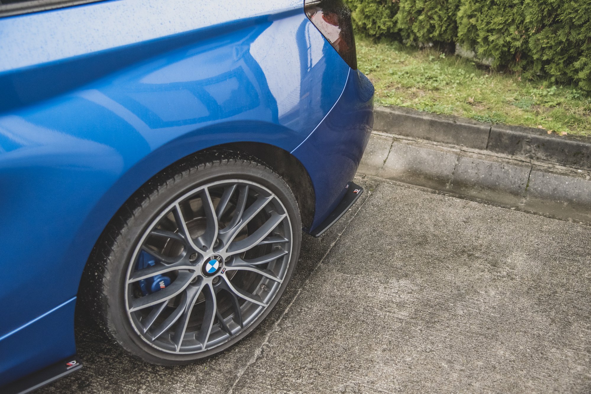 Street Pro Heck Ansatz Flaps passend für BMW M135i F20 rot