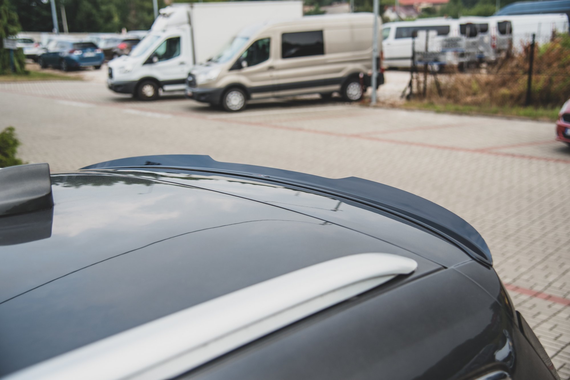 Spoiler CAP für Ford S-Max Mk2 Facelift schwarz Hochglanz
