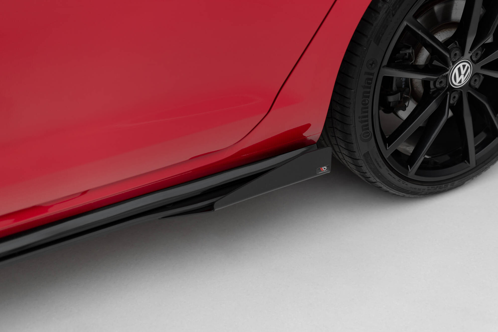 Street Pro Seitenschweller Leisten passend für VW Golf 7 R FL rot+ Hochglanz Flaps