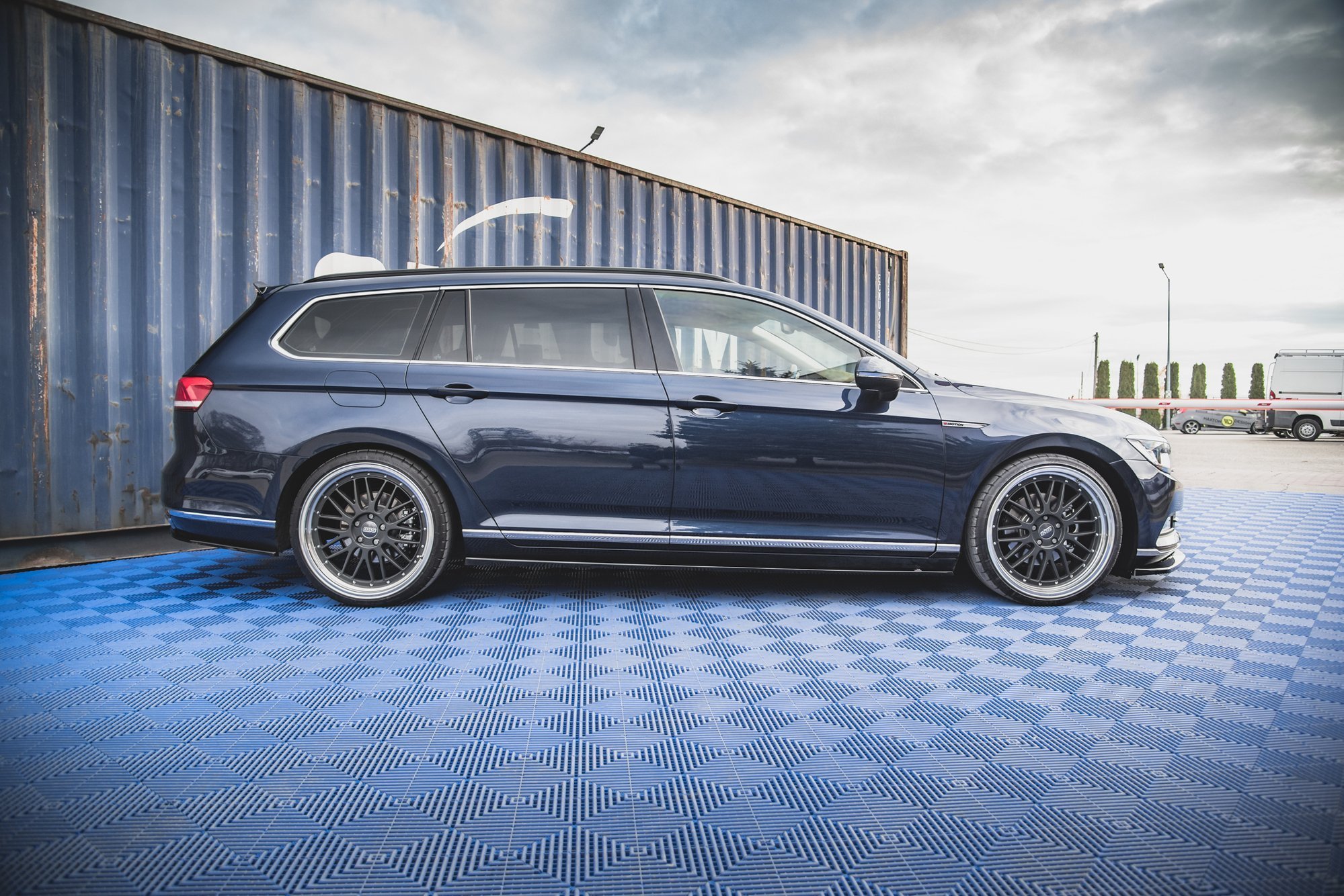 Street+ Seitenschweller Leisten passend für VW Passat B8 schwarz Hochglanz
