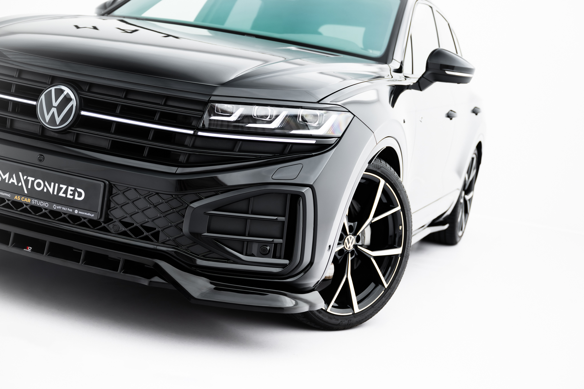 Street+ Spoilerlippe Front Ansatz passend für VW Touareg R-Line Mk3 FL schwarz Hochglanz