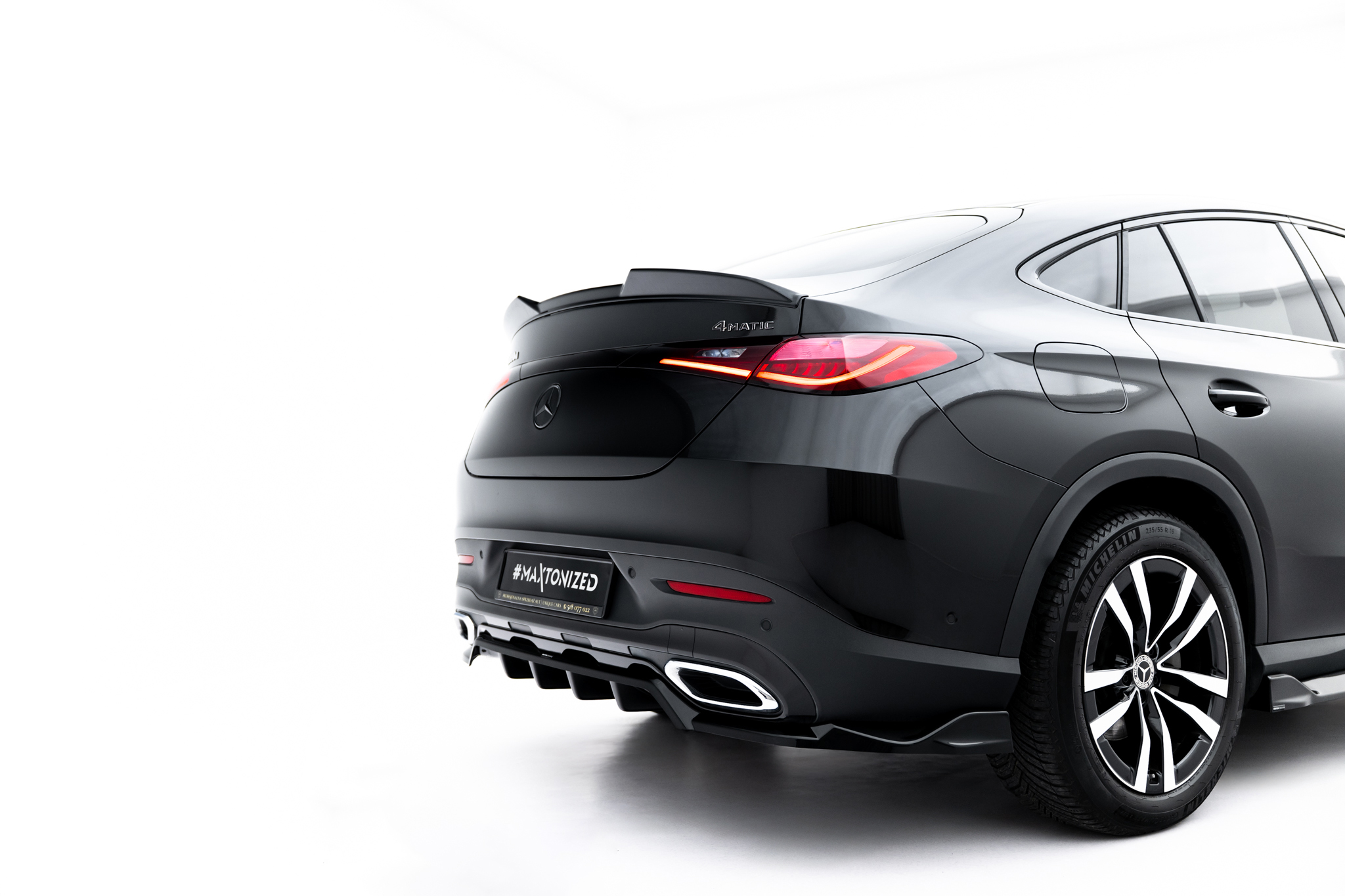 Street+ Mittlerer Diffusor RACE Heck Ansatz passend für Mercedes GLC Coupe C254 schwarz Hochglanz