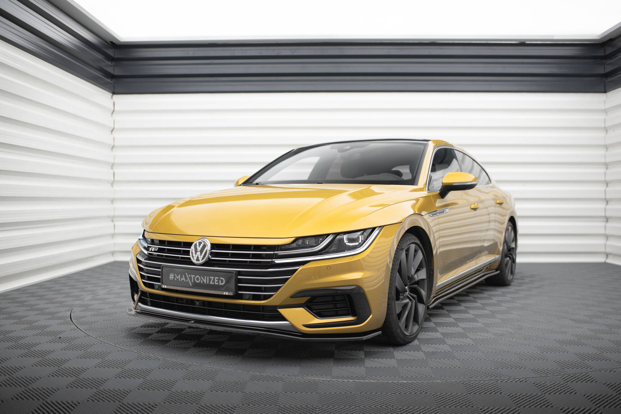 Street+ Spoilerlippe Front Ansatz V.1 passend für VW Arteon R-Line Limousine / Shooting Brake Mk1 schwarz Hochglanz