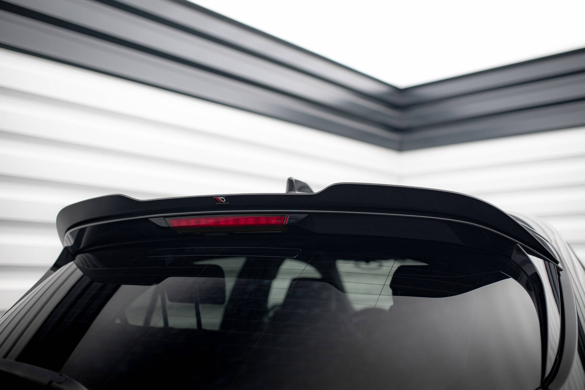 Spoiler CAP für Toyota Corolla XII Hatchback schwarz Hochglanz