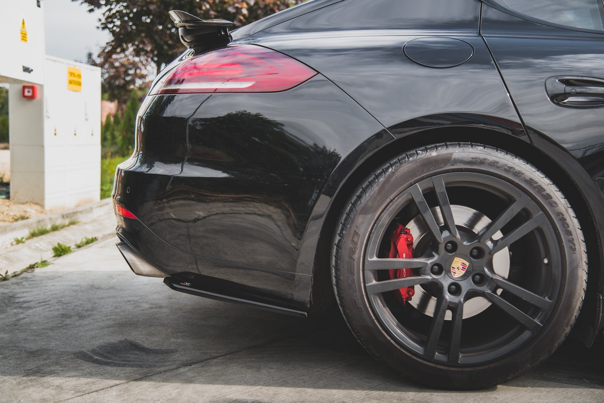 Street+ Heck Ansatz Flaps passend für Porsche Panamera Turbo 970 FL schwarz Hochglanz