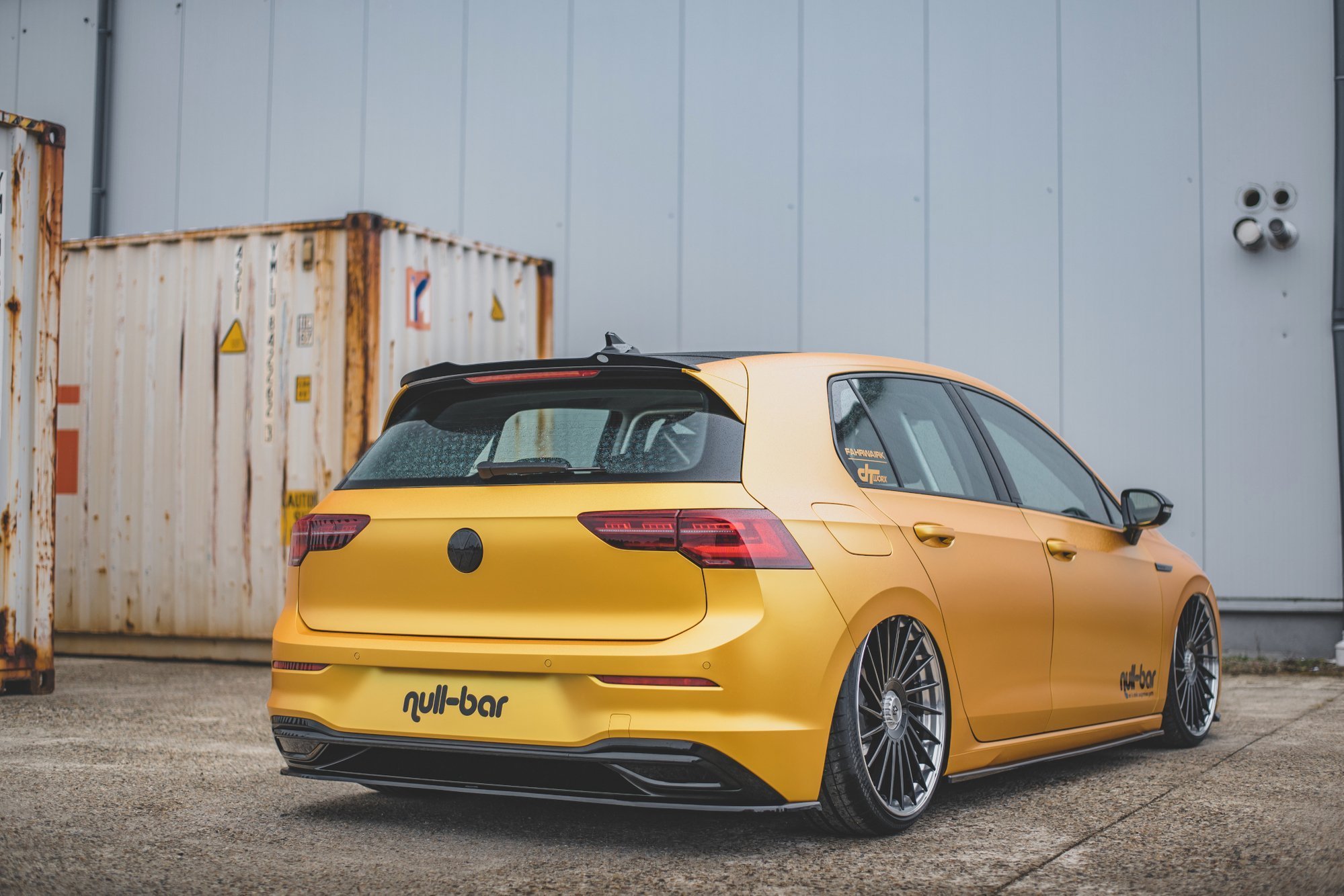 Heckansatz VW Golf Mk8 schwarz Hochglanz