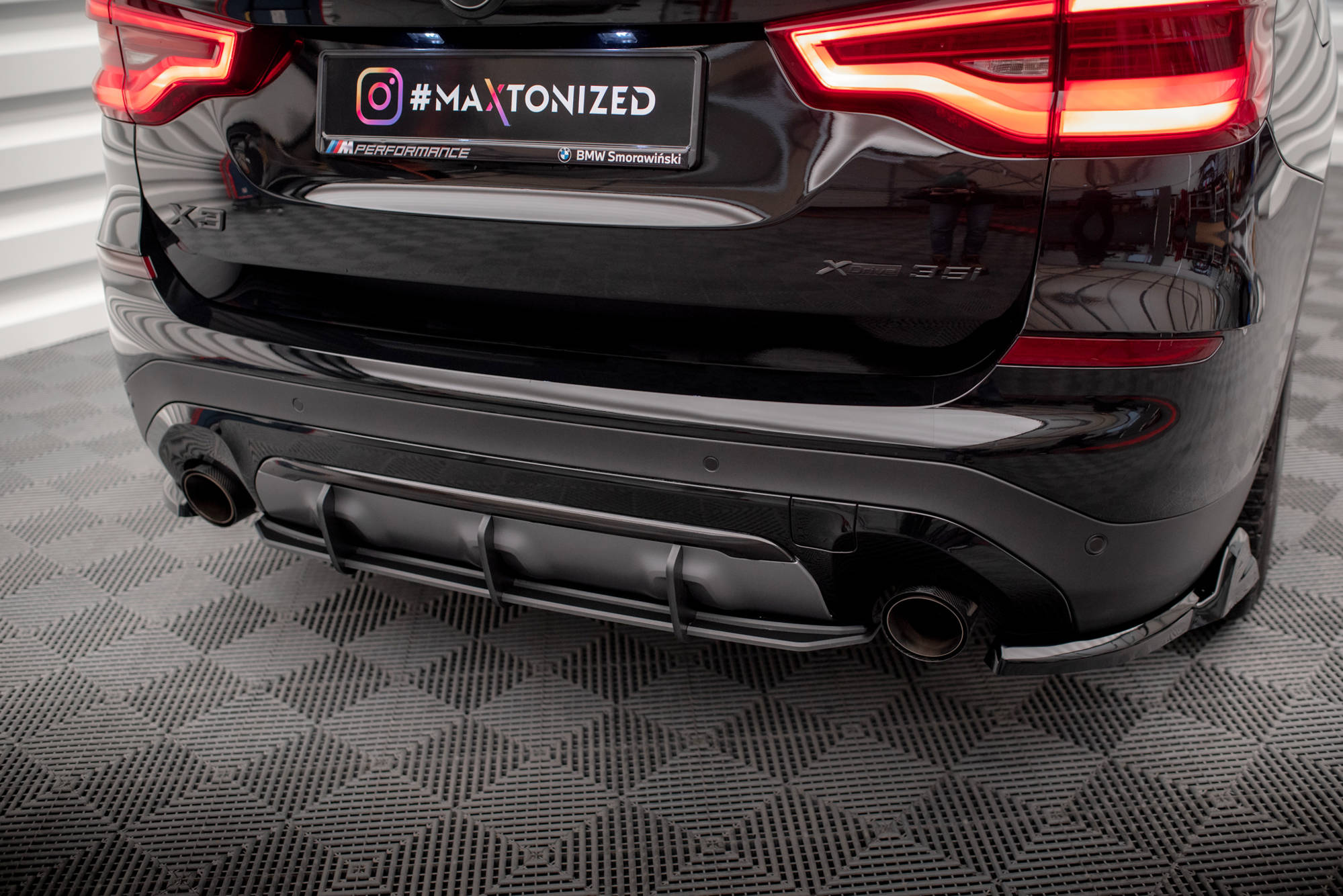 Street Pro Heckschürze Heck Ansatz Diffusor passend für BMW X3 G01 schwarz-rot