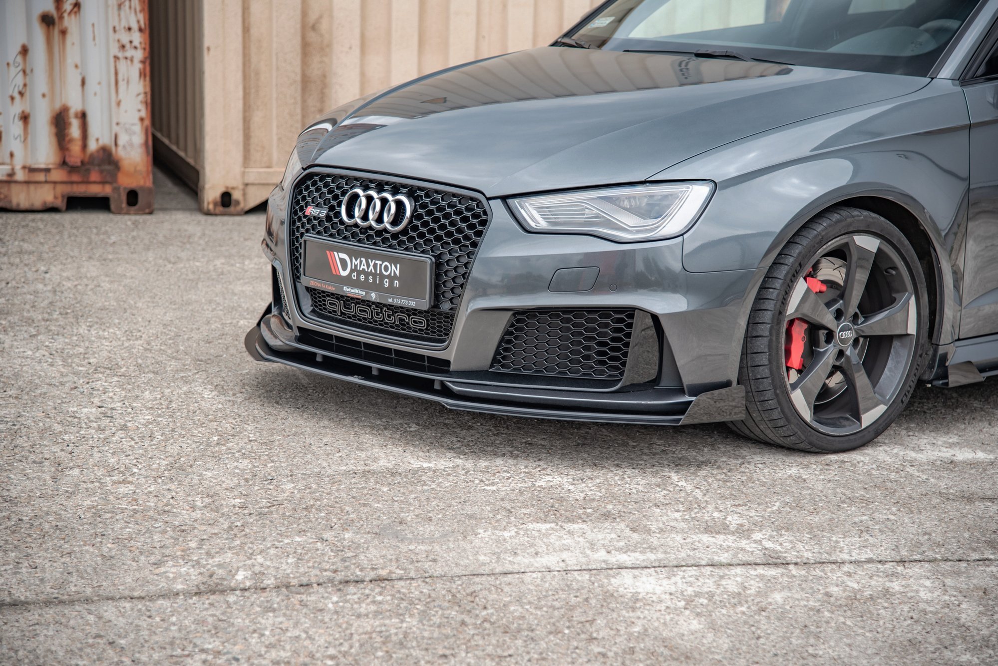 Street Pro Front Ansatz für +Flaps für Audi RS3 8V Sportback schwarz Hochglanz