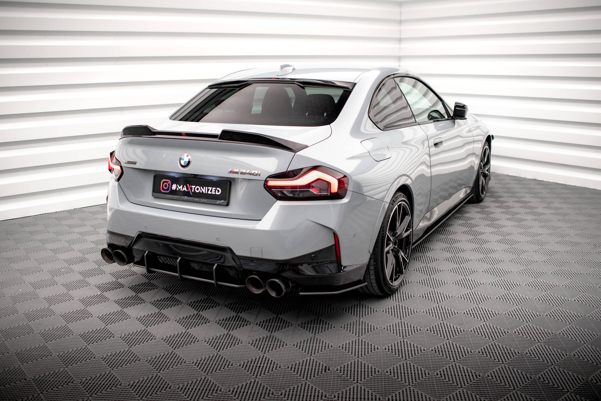 Street Pro Heck Ansatz Flaps passend für BMW 2 Coupe M240i G42 rot