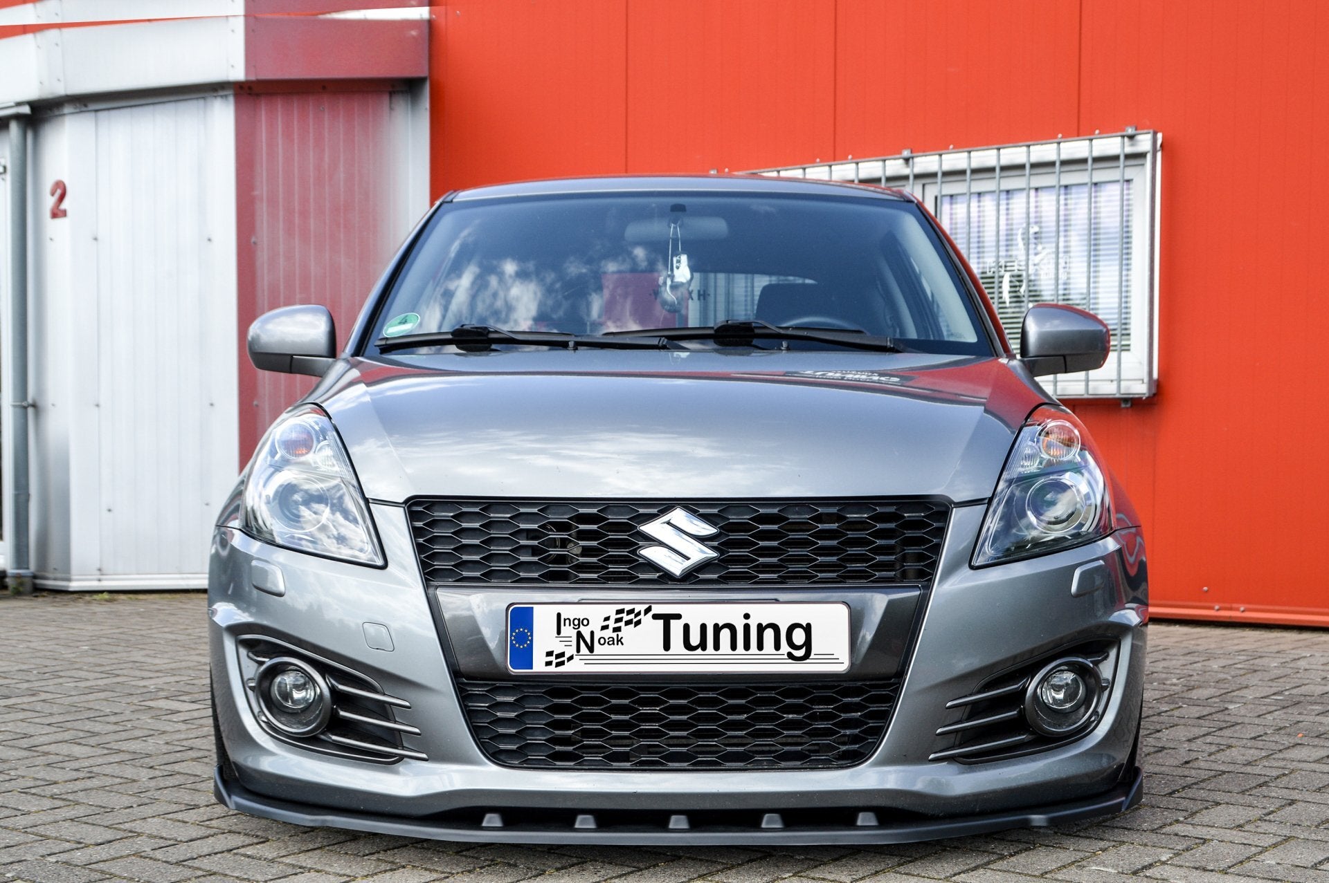 Cuplippe mit Wing für Suzuki Swift Sport FZ/NZ (Schwarz Matt)