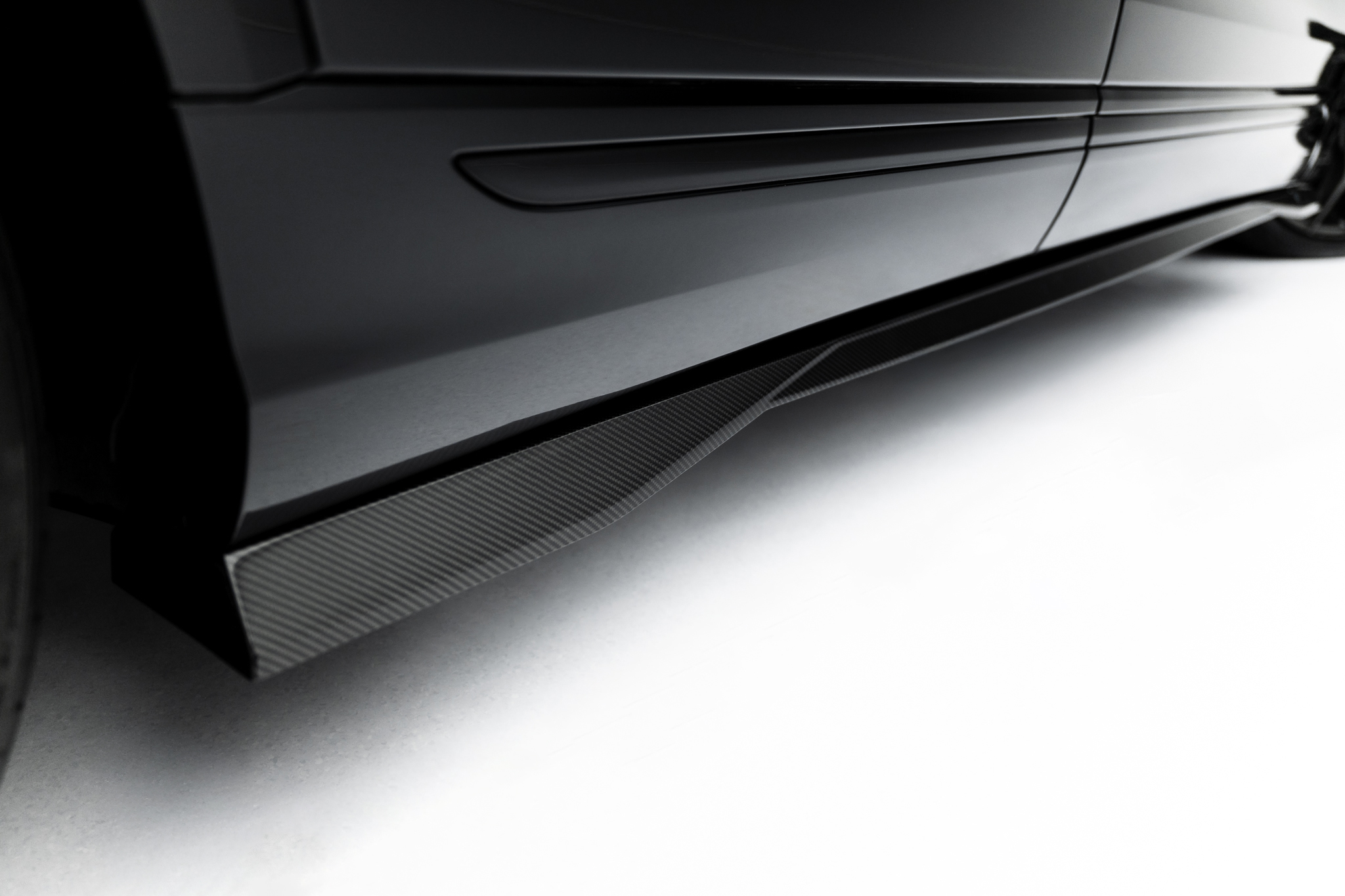 Carbon Fiber Seitenschweller Ansatz Leisten passend für Audi SQ8 / Q8 S-Line Mk1 FL
