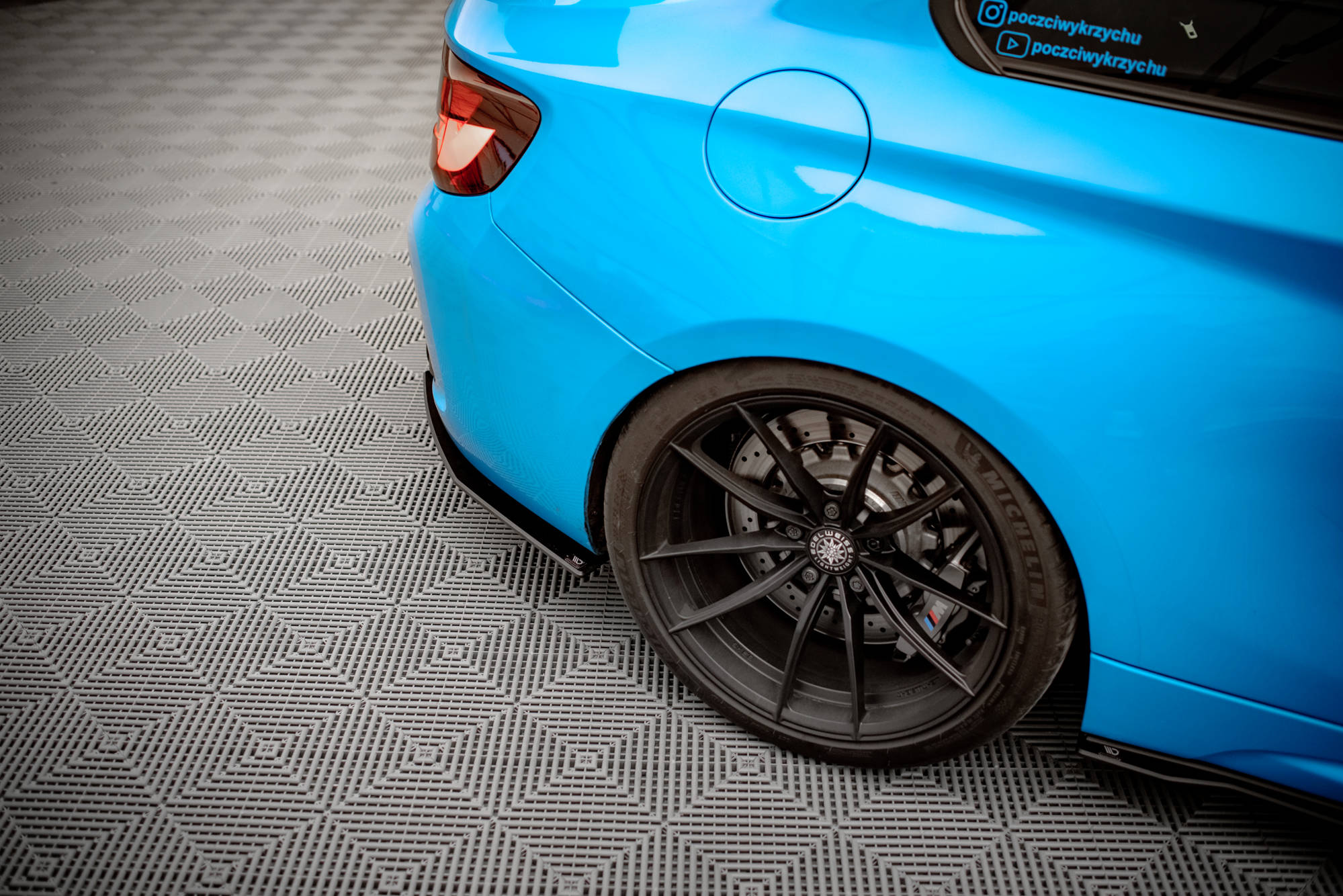 Street Pro Heck Ansatz Flaps passend für BMW M2 F87 rot