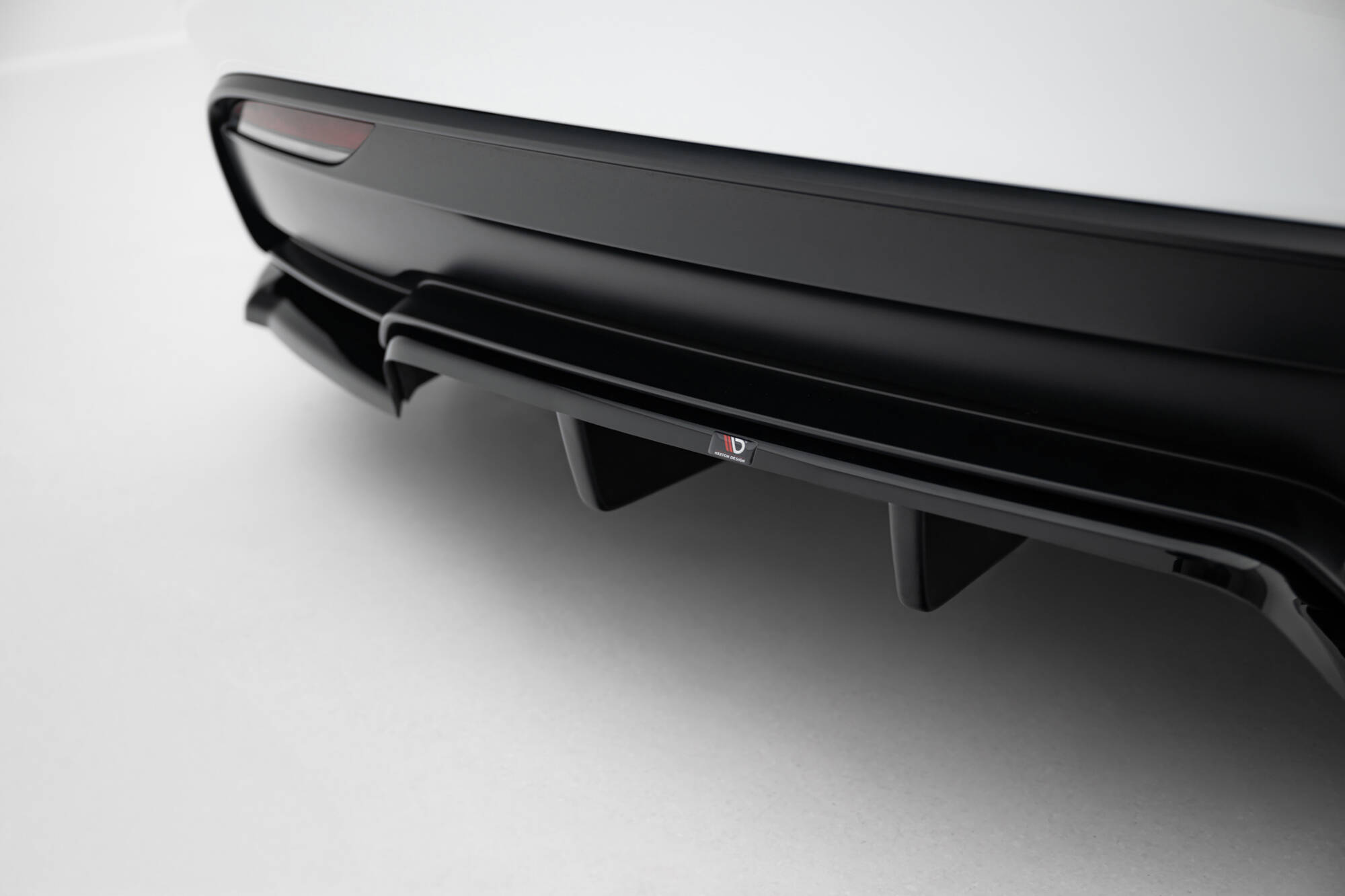 Diffusor Heckansatz V.1 passend für Tesla Model 3 Performance Mk1 FL schwarz Hochglanz