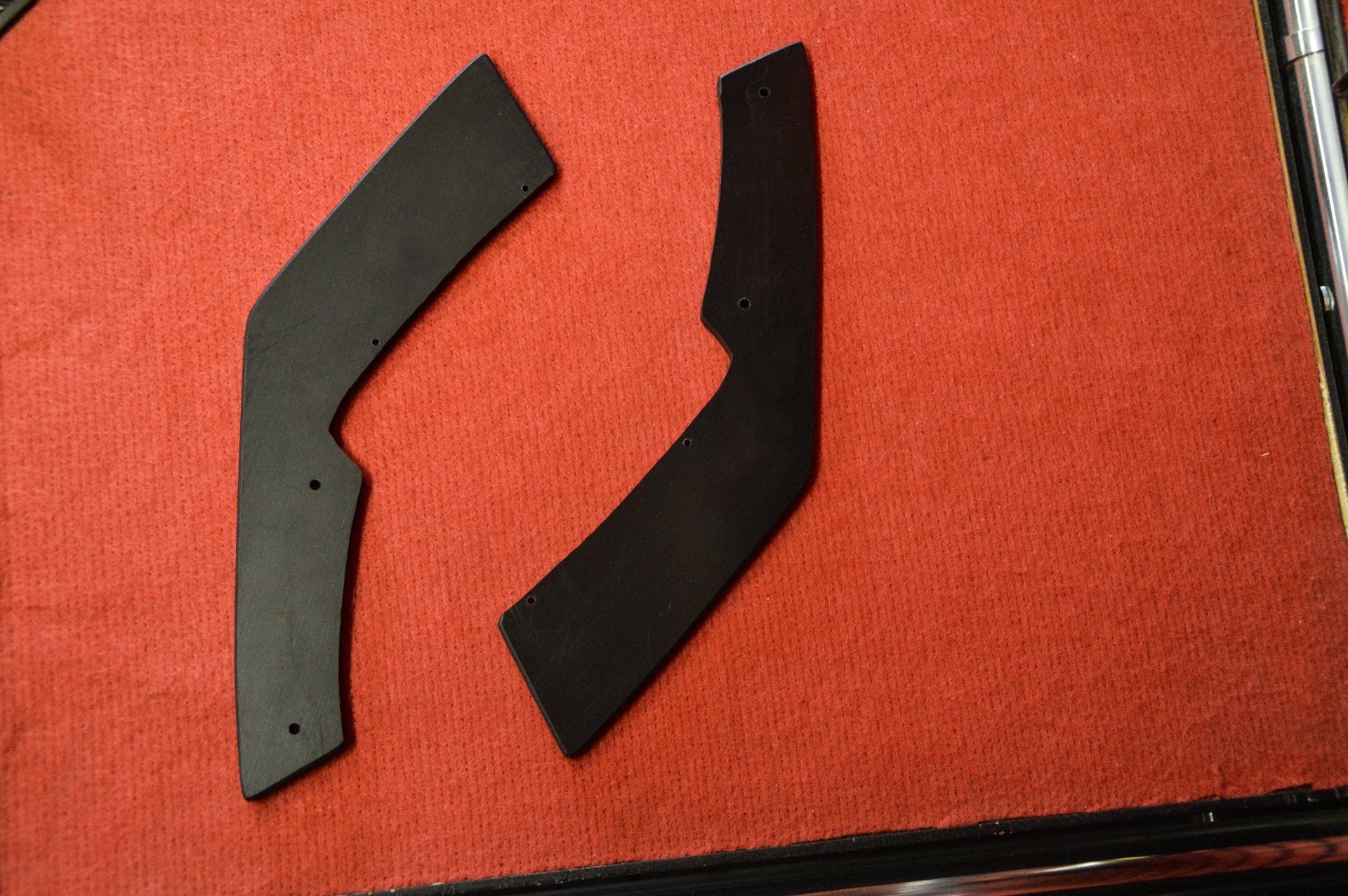 Gefräste Heckseitenteile für VW Golf 7 GTI + GTD AU