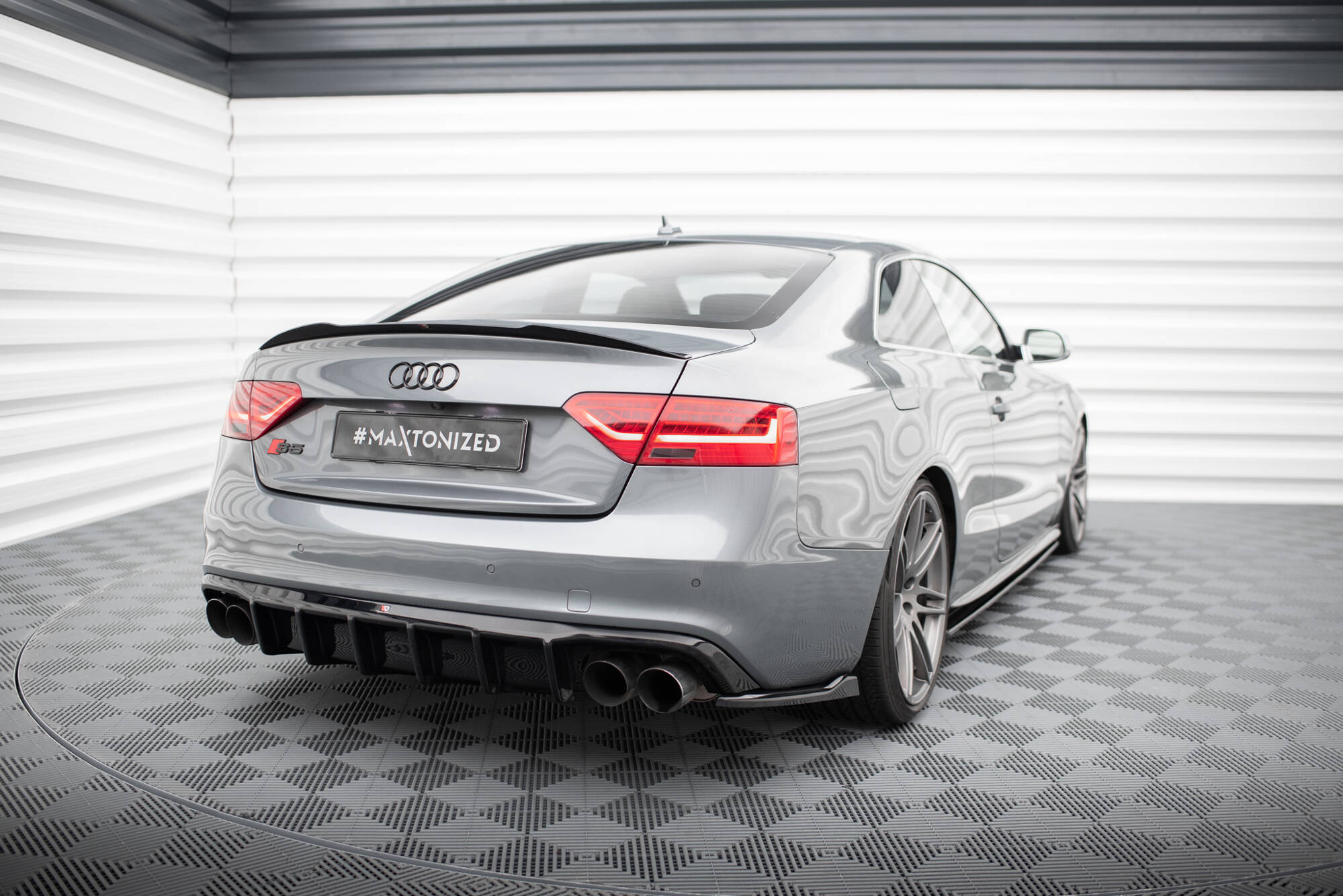 Street+ Heck Ansatz Diffusor passend für Audi S5 / A5 S-Line 8T FL schwarz Hochglanz