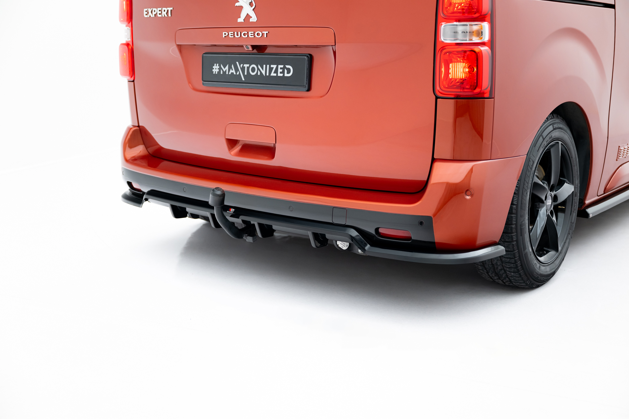 Street+ Mittlerer Diffusor RACE Heck Ansatz passend für Peugeot Partner Long Mk3 schwarz Hochglanz