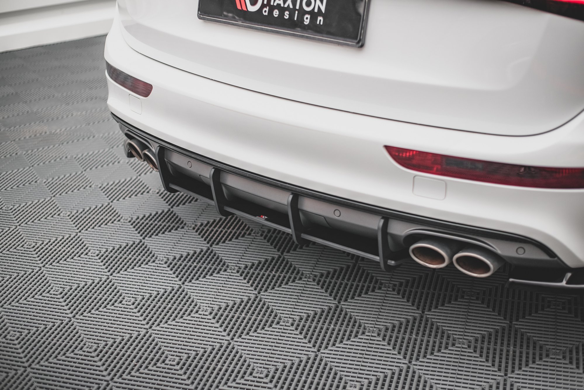 Street Pro Heckschürze Heck Ansatz Diffusor passend für Audi SQ5 Mk1 8R