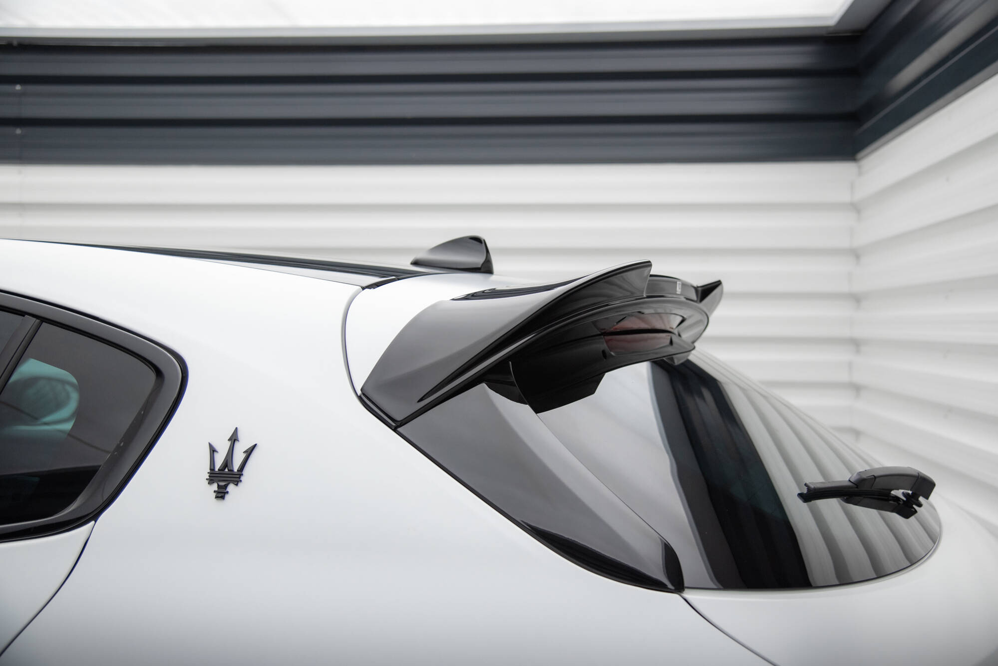 Heckspoiler 3D passend für Maserati Grecale GT / Modena Mk1 schwarz Hochglanz