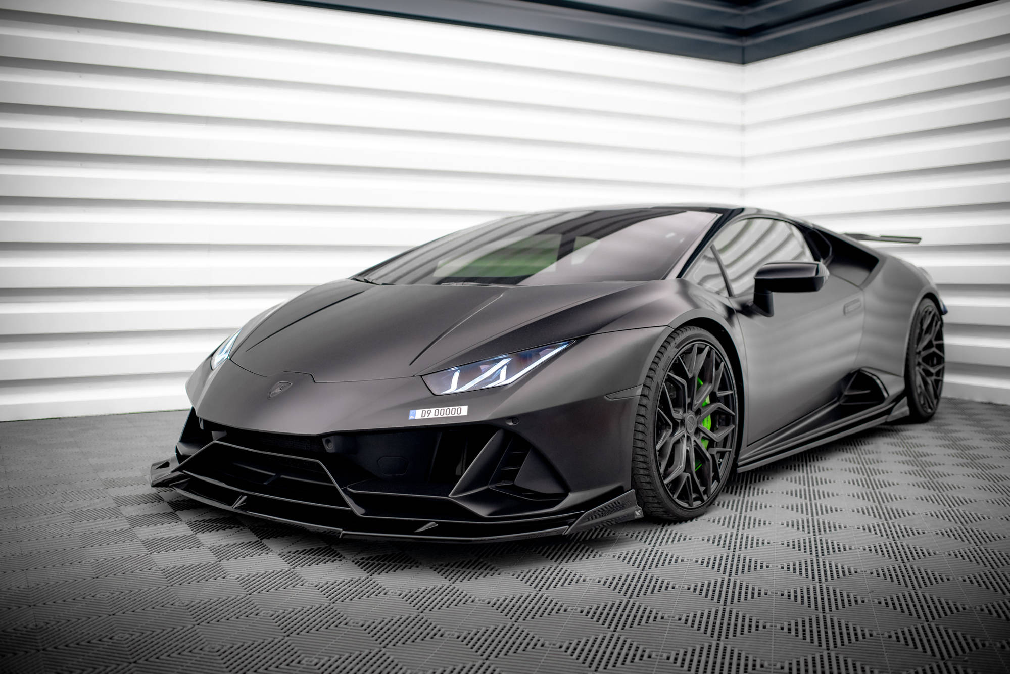 Frontlippe passend für Lamborghini Huracan EVO AWD schwarz Hochglanz