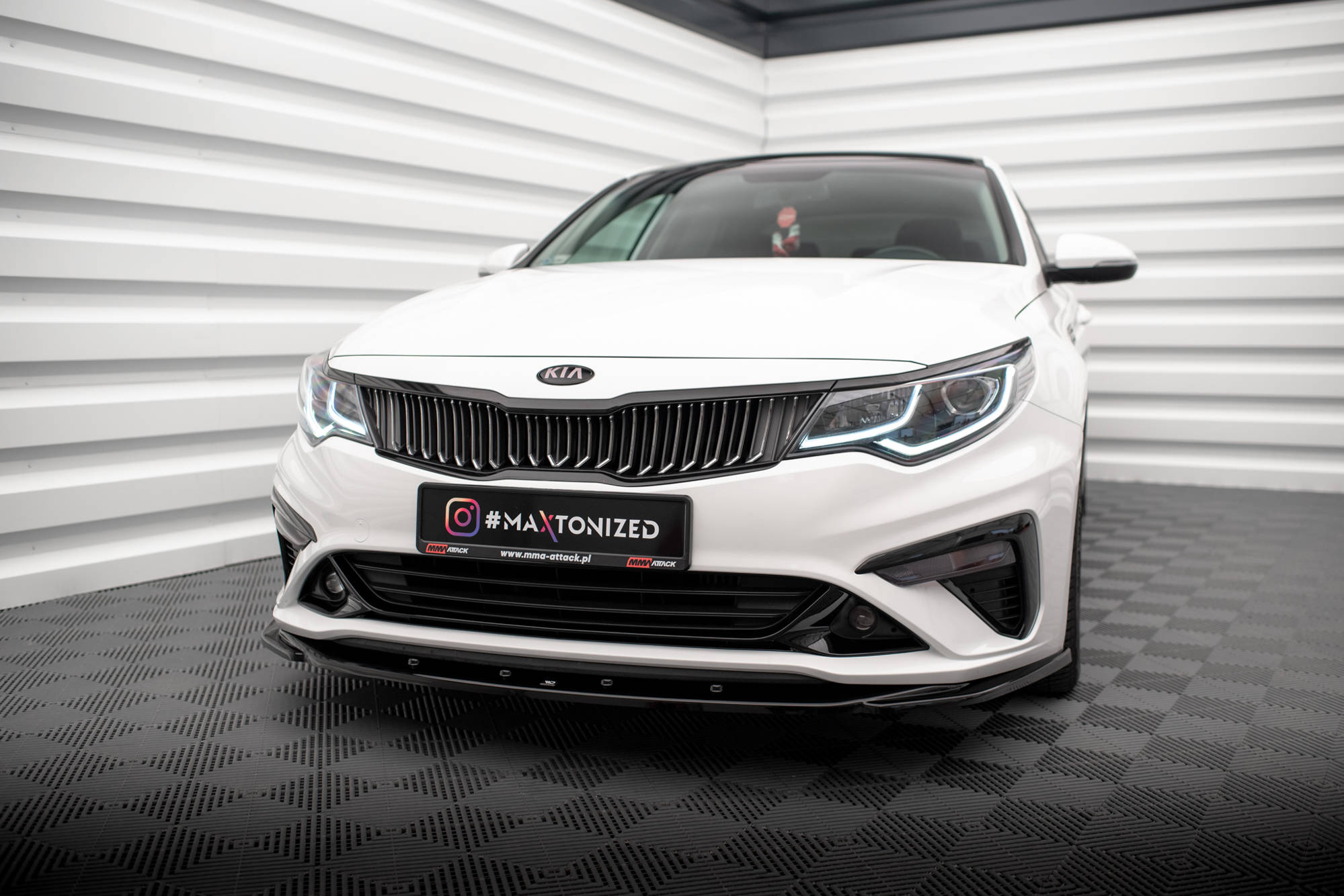 Street+ Spoilerlippe Front Ansatz V.2 passend für Kia Optima Mk4 FL schwarz Hochglanz