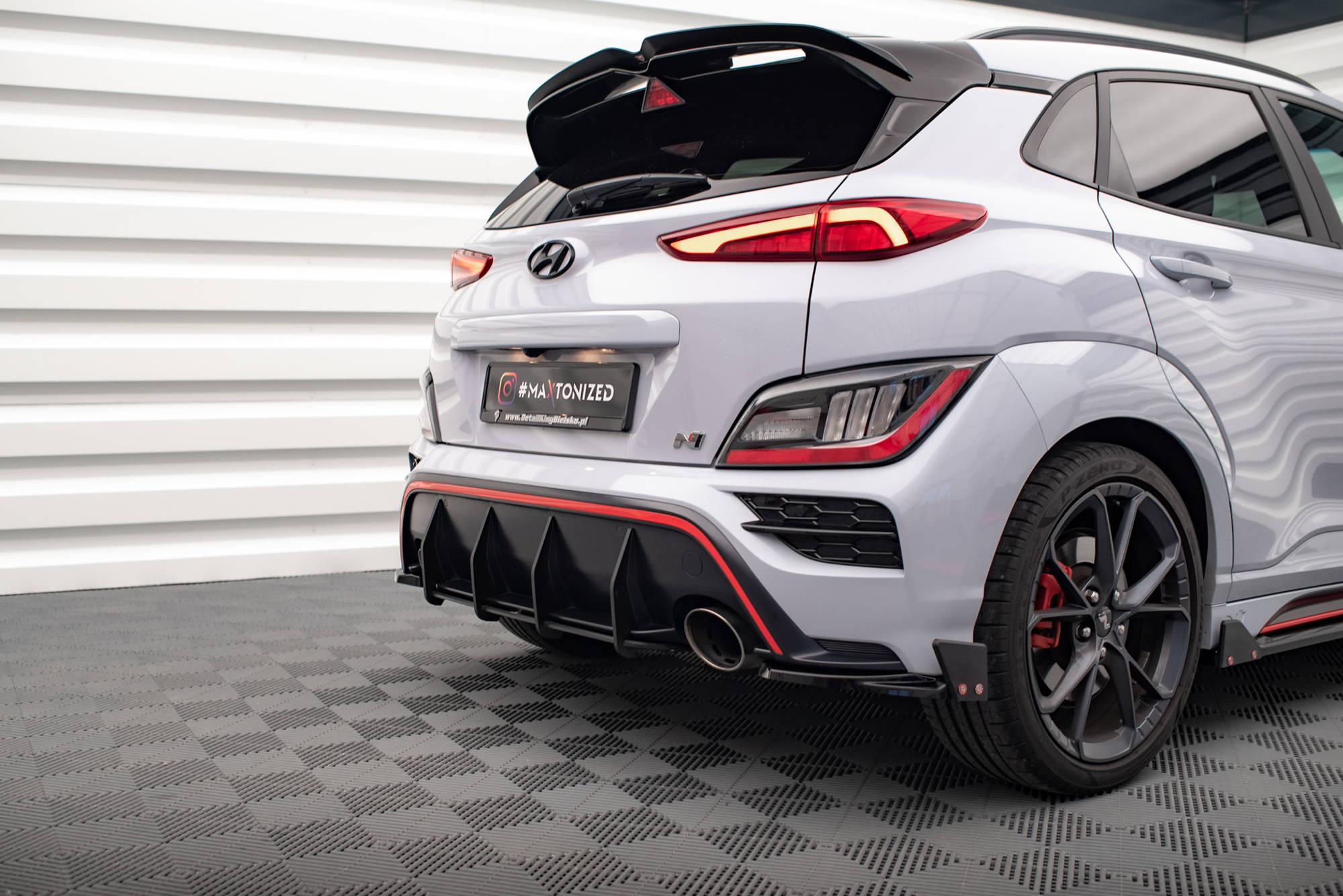 Street Pro Heckschürze Heck Ansatz Diffusor passend für Hyundai Kona N Mk1 rot