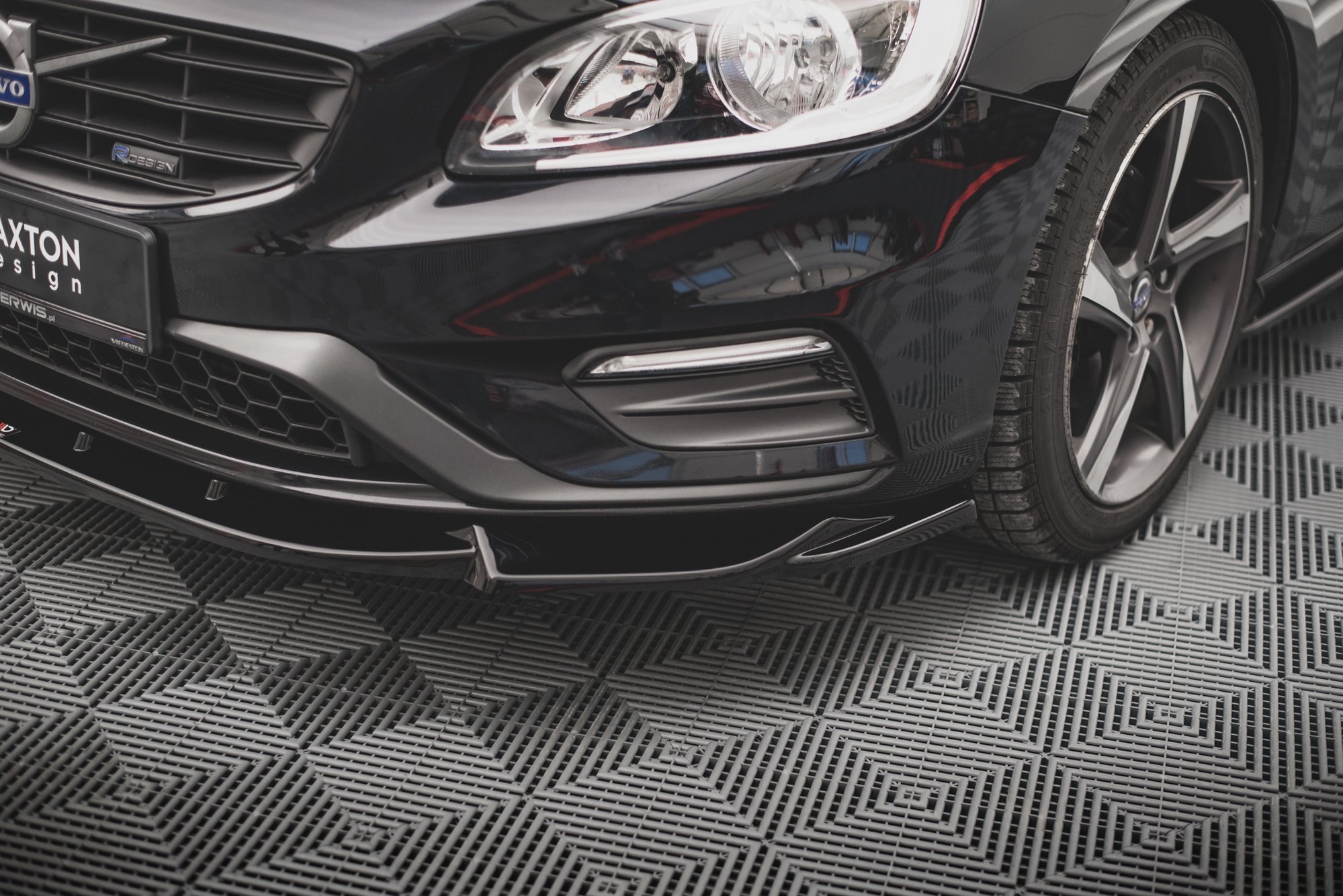 Street+ Spoilerlippe Front Ansatz V.1 passend für Volvo S60 R-Design Mk2 schwarz matt