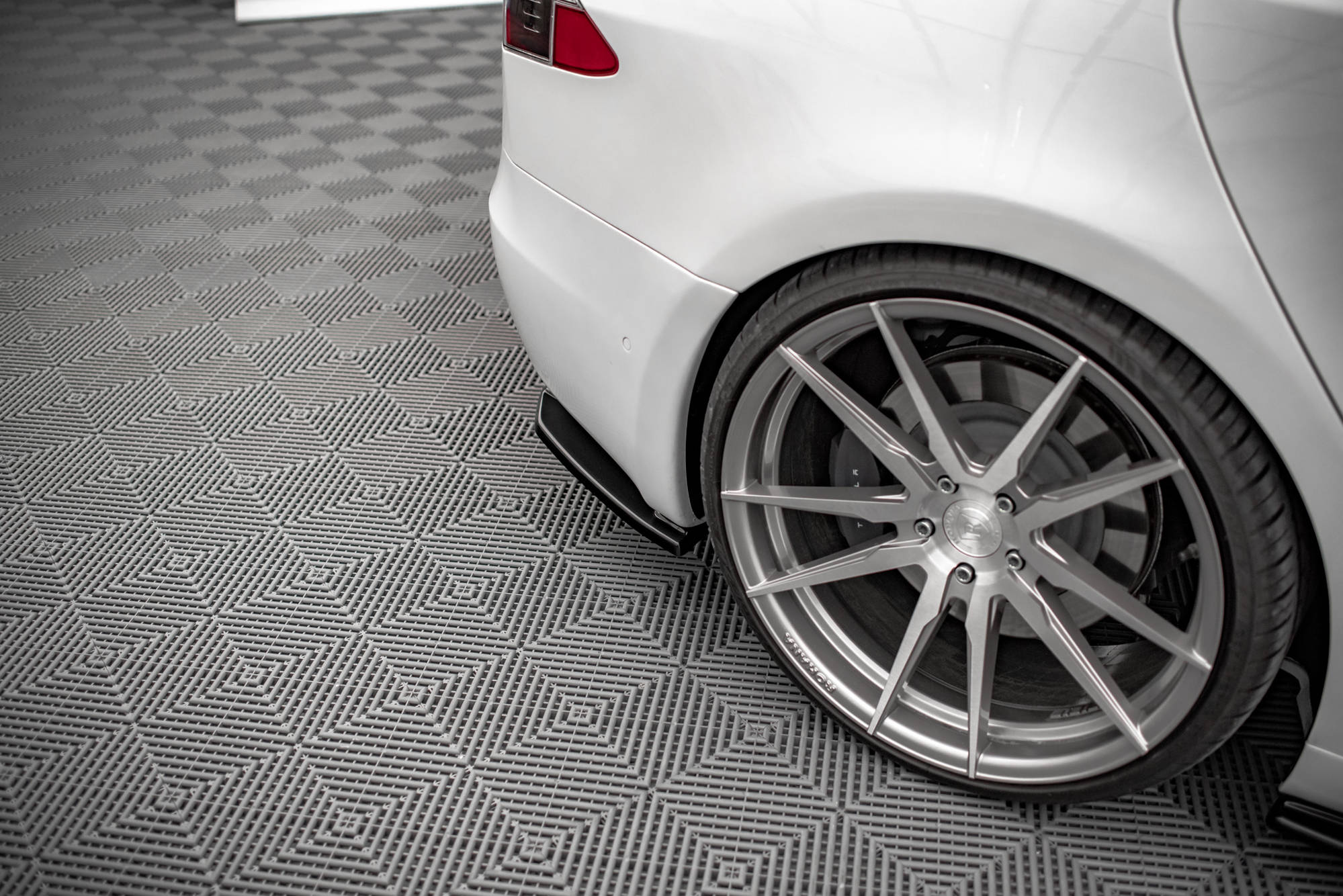 Diffusor Flaps passend für Tesla Model S FL schwarz Hochglanz