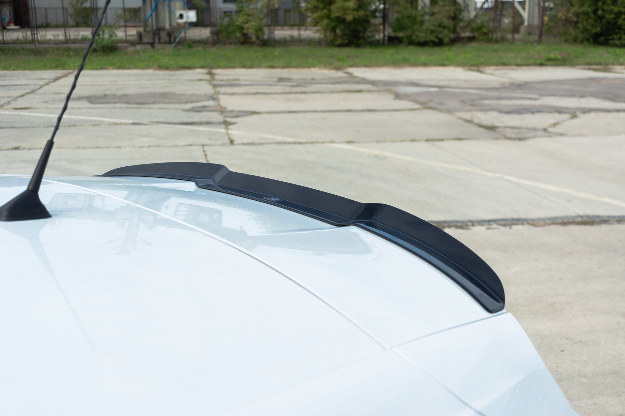 Spoiler CAP für Renault Megane IV RS schwarz Hochglanz