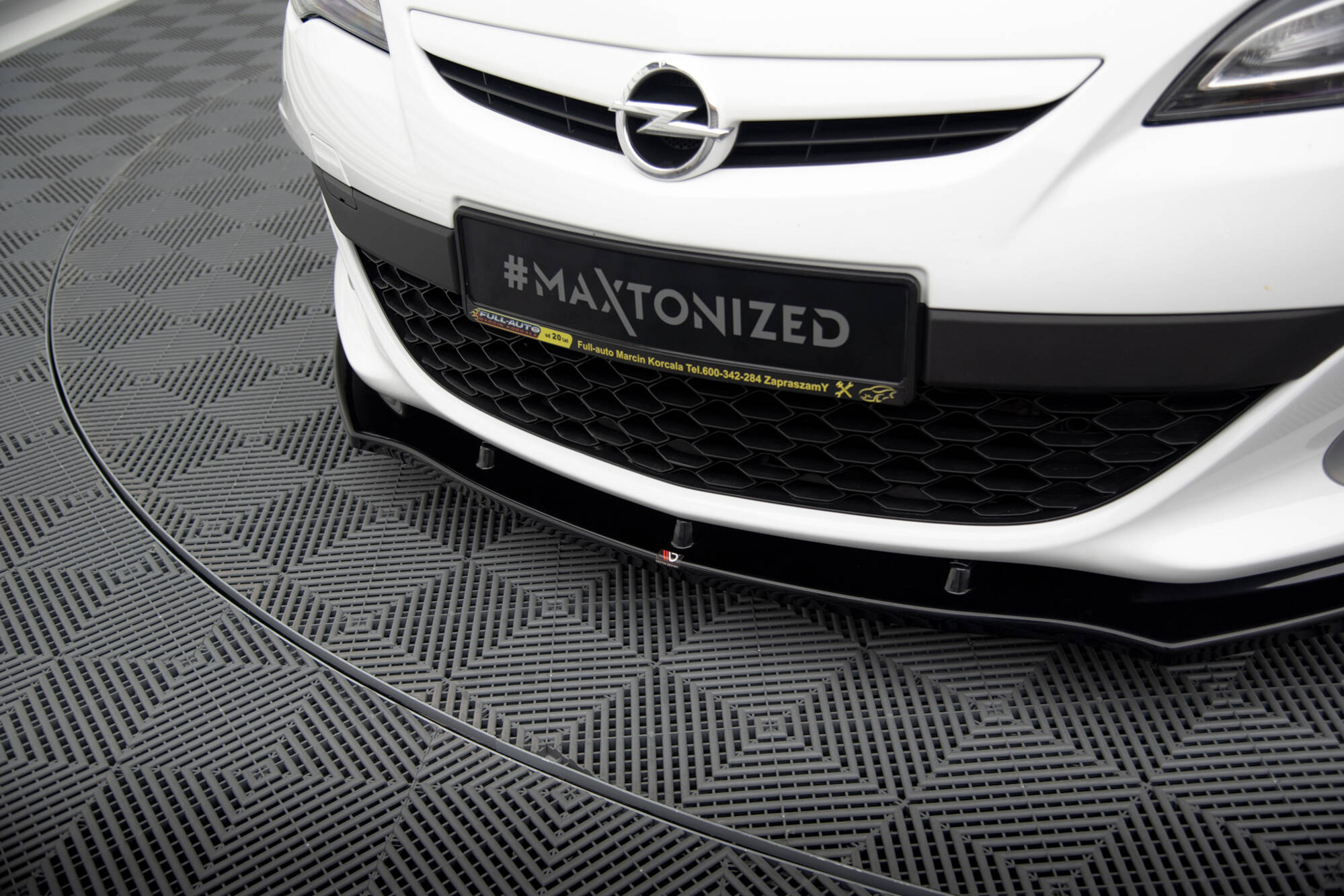 Street+ Spoilerlippe Front Ansatz passend für Opel Astra J OPC / VXR V.1 schwarz Hochglanz