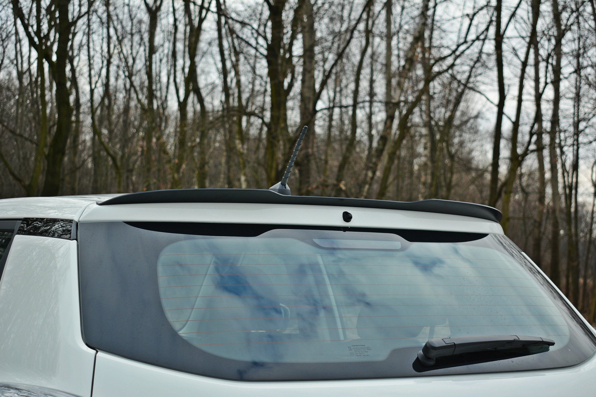 Heckspoiler Lippe passend für SSANGYONG TIVOLI schwarz Hochglanz