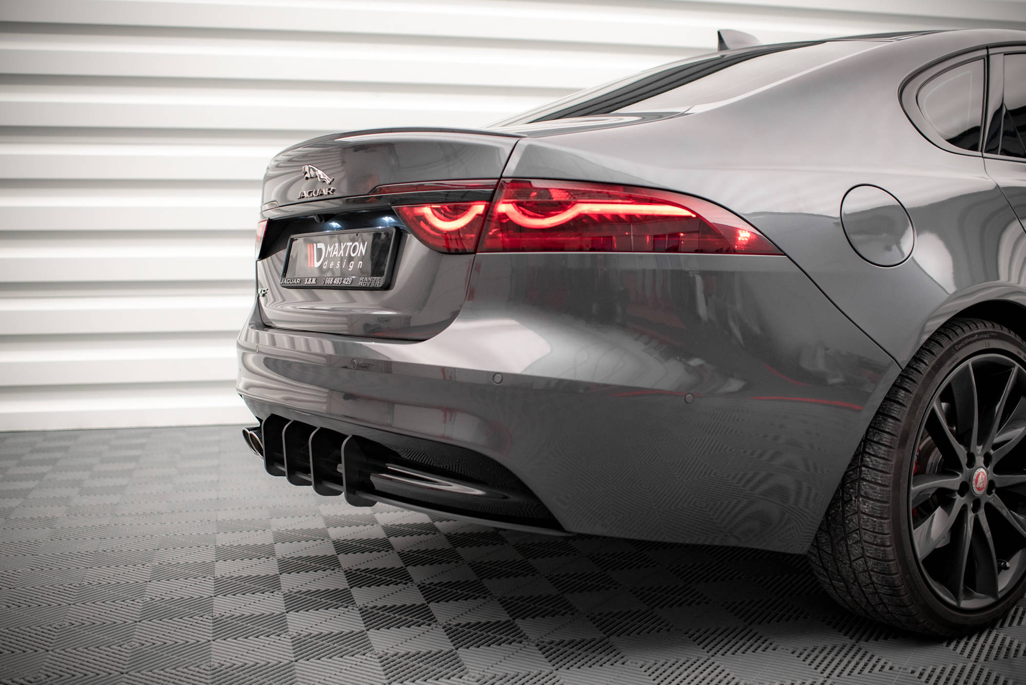Street Pro Heckschürze Heck Ansatz Diffusor passend für Jaguar XF R-Sport Mk2