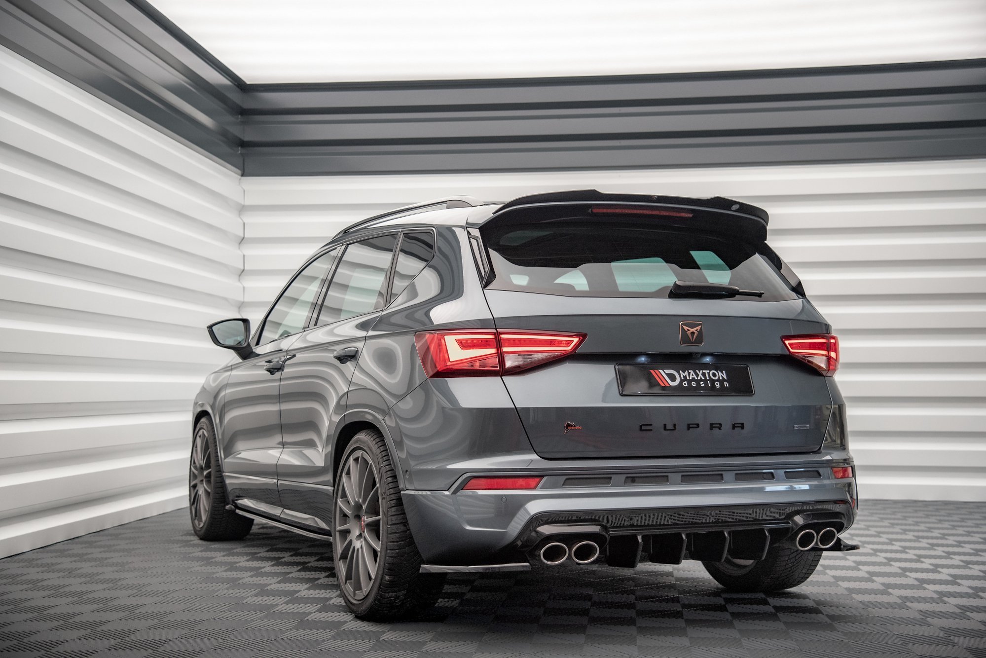 Heckansatz Diffusor passend für CUPRA Ateca Mk1 / Mk1 FL schwarz Hochglanz