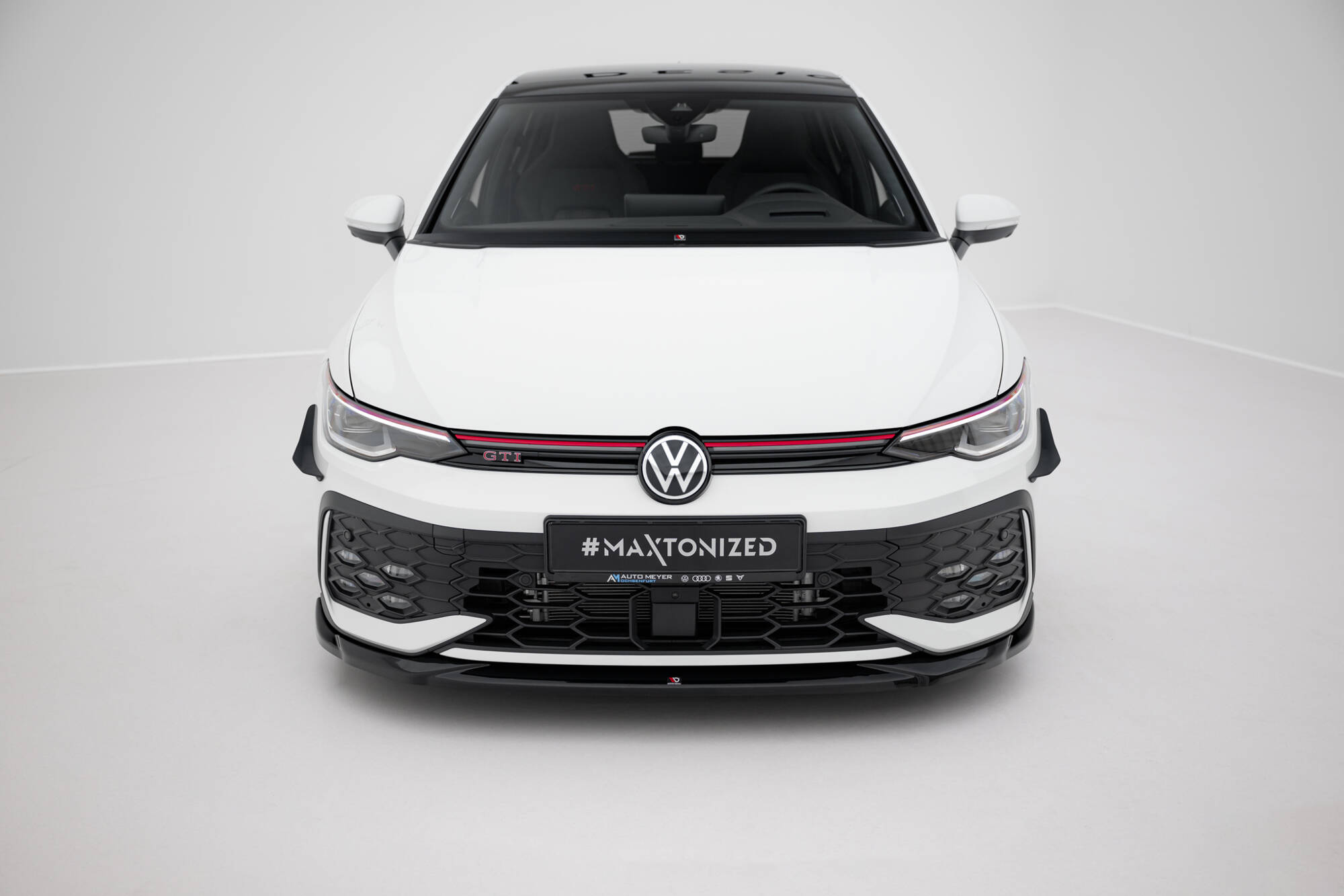 Street+ Spoilerlippe Front Ansatz V.4 passend für VW Golf GTI / GTE / R-Line Mk8 FL schwarz Hochglanz