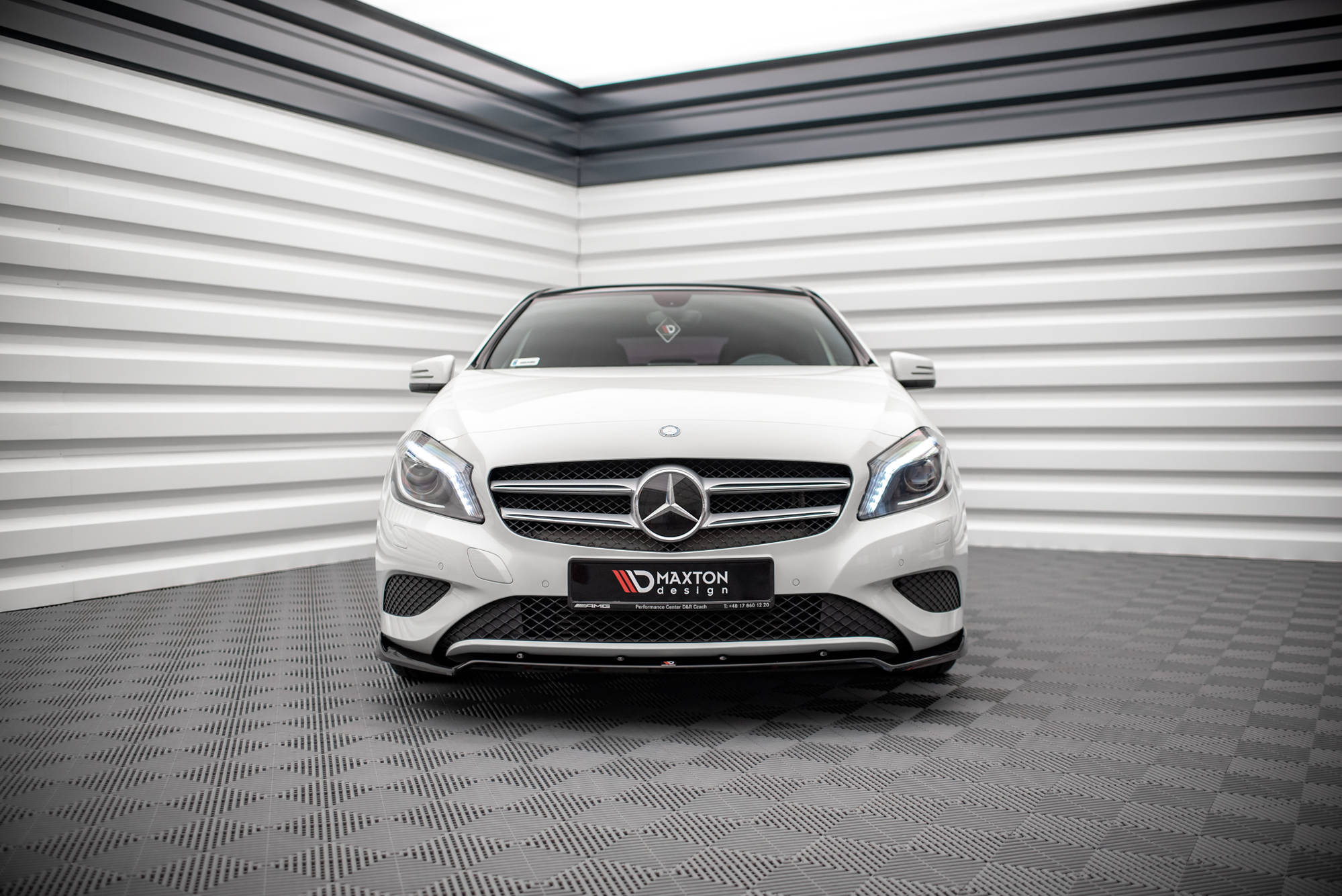 Street+ Spoilerlippe Front Ansatz V.2 passend für Mercedes A W176 schwarz Hochglanz