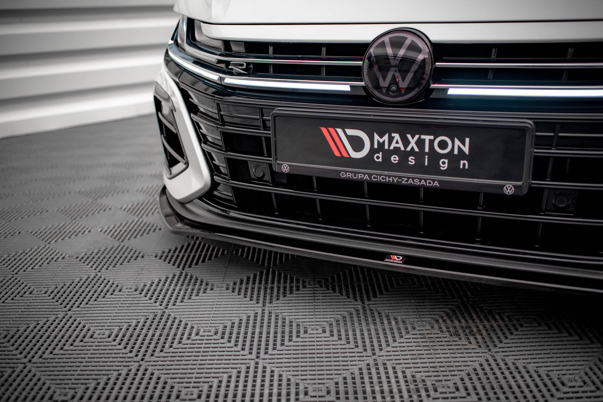 Street+ Spoilerlippe Front Ansatz V.3 passend für VW Arteon R Limousine / Shooting Brake Mk1 FL schwarz Hochglanz