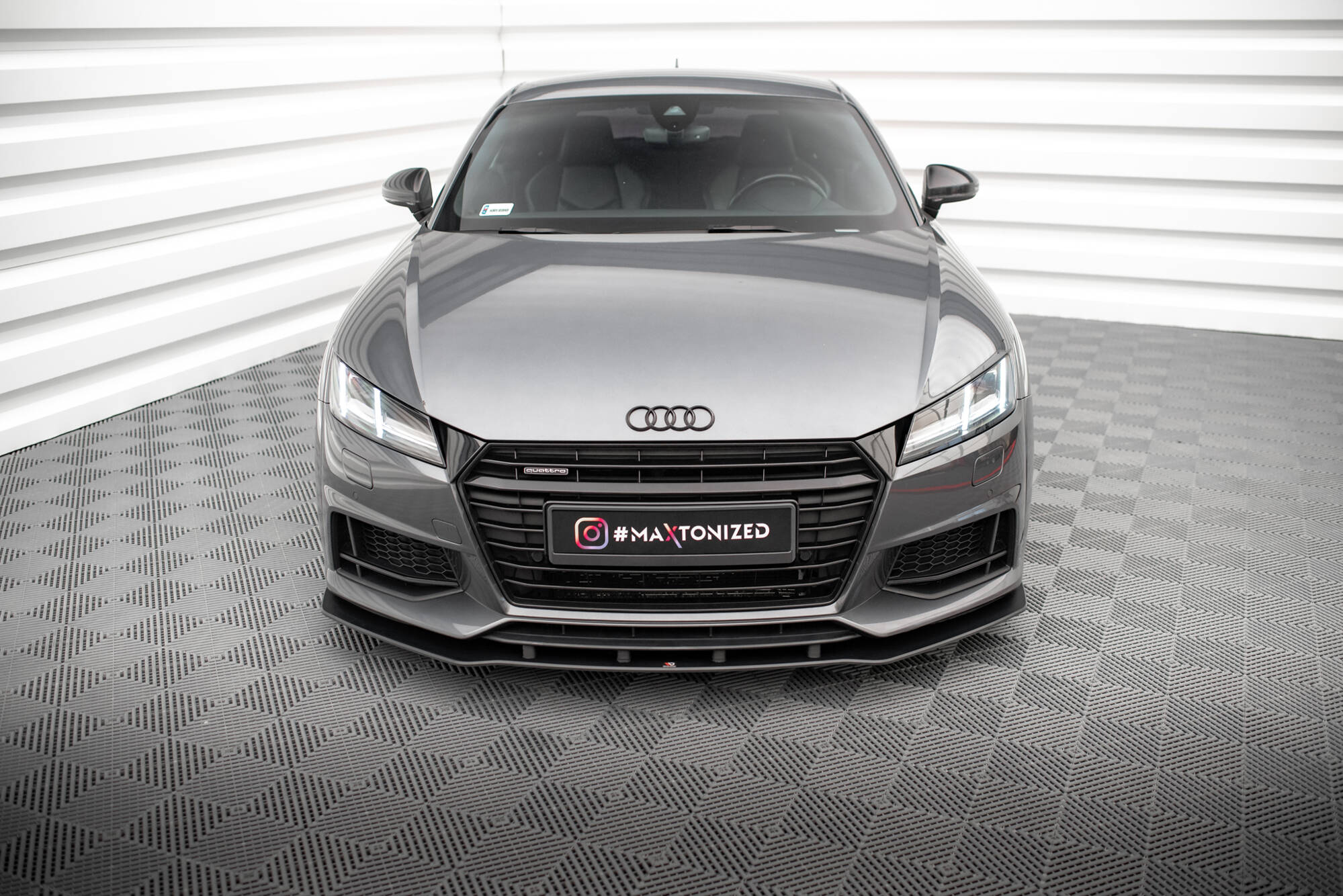 Street Pro Spoilerlippe Front Ansatz passend für Audi TT S / S-Line 8S rot