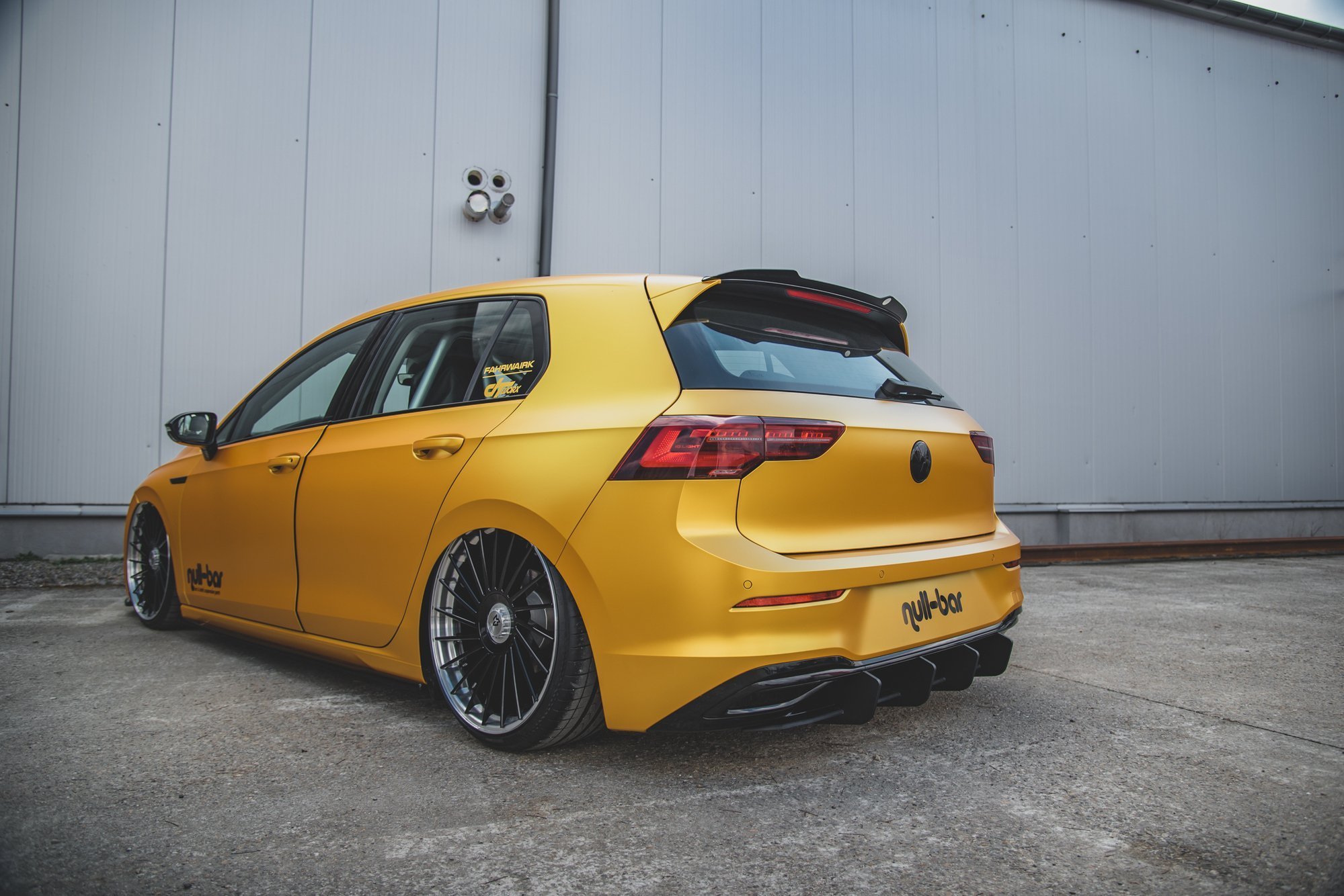 Robuste Racing Heckschürze V.2 für Volkswagen Golf Mk8