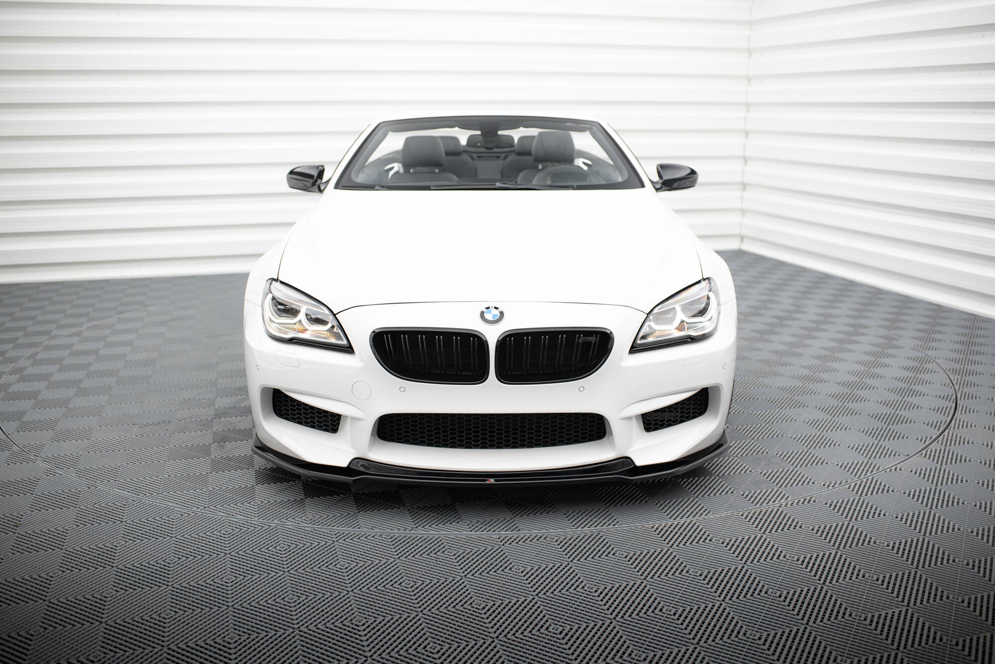 Front Ansatz V.2 für BMW M6 Gran Coupe / Coupe / Cabriolet F06 / F13 / F12 schwarz Hochglanz