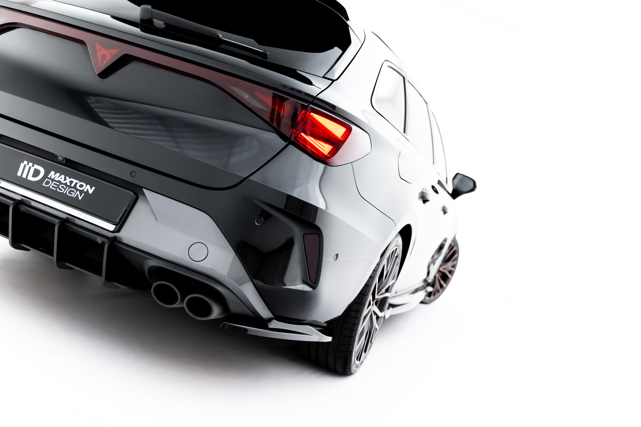 Diffusor Flaps V.4 passend für CUPRA Leon ST Mk1 FL schwarz Hochglanz