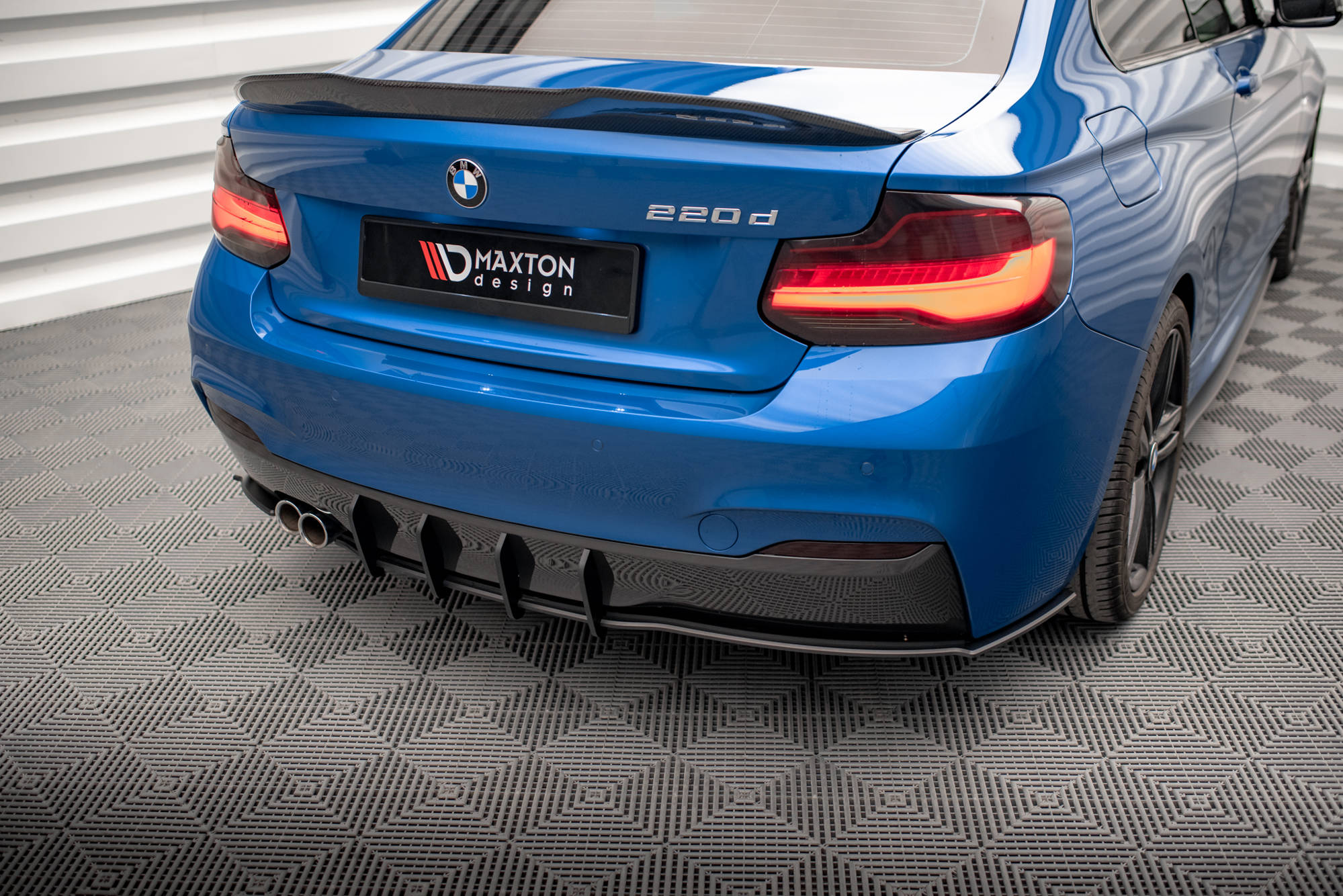 Street Pro Heckschürze Heck Ansatz Diffusor passend für BMW 2 M-Paket F22 schwarz-rot