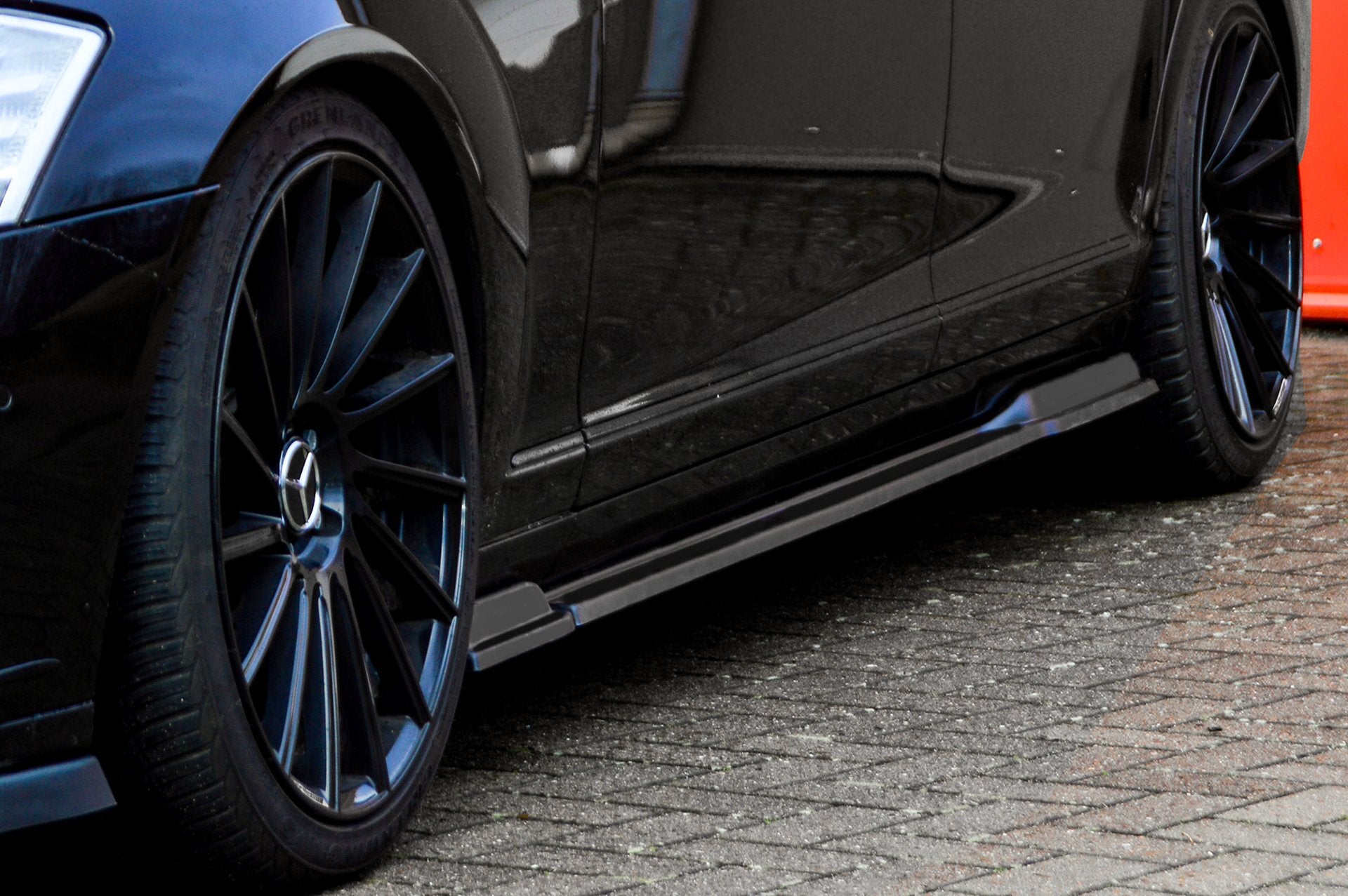 Bodykit für Mercedes S-Klasse V221 Langversion (Schwarz Matt)