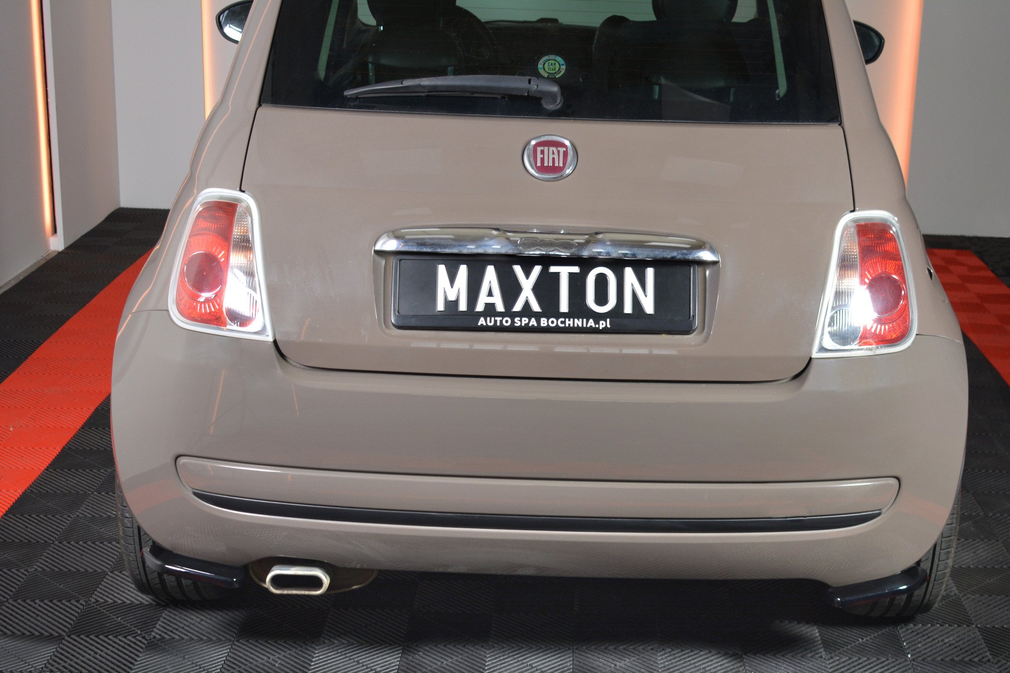 Heck Ansatz Flaps Diffusor für Fiat 500 schwarz Hochglanz