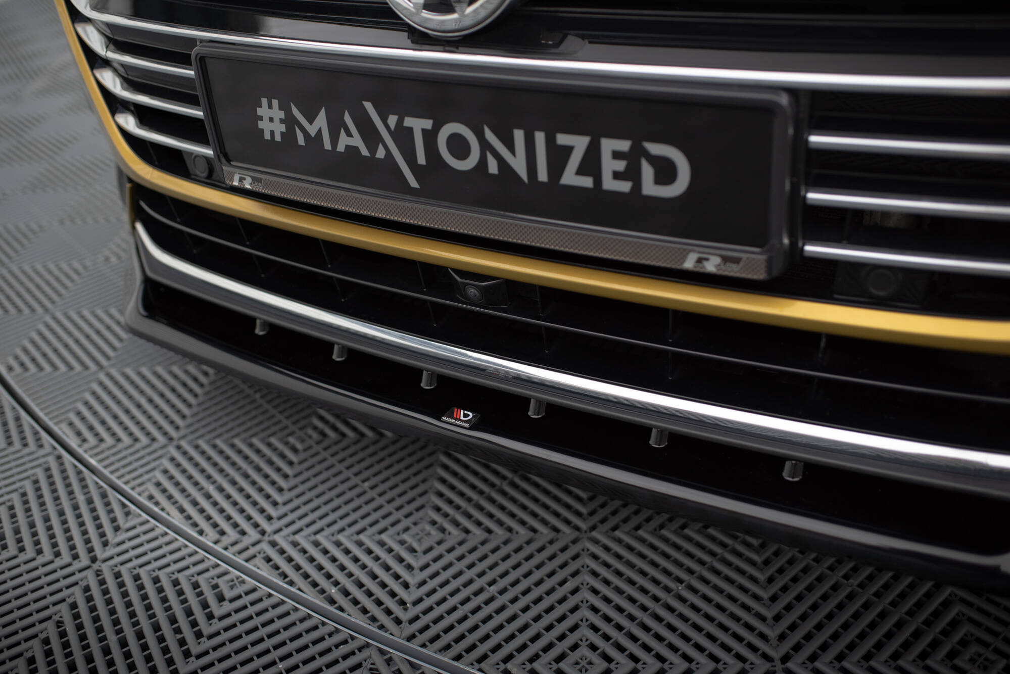 Street+ Spoilerlippe Front Ansatz V.2 passend für VW Arteon R-Line Limousine / Shooting Brake Mk1 schwarz Hochglanz