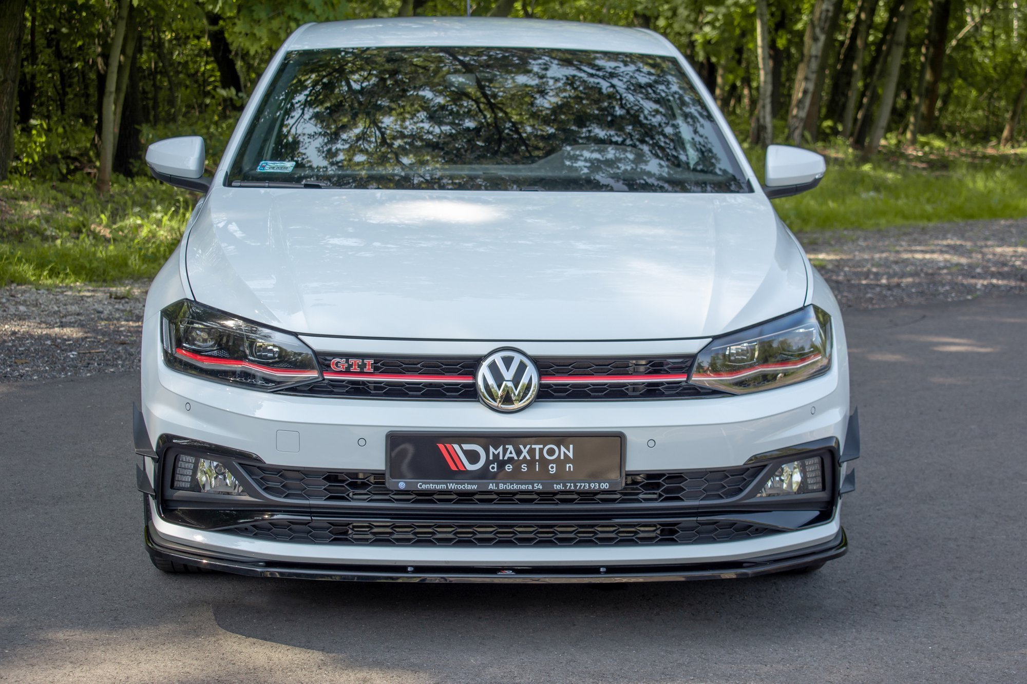 Front Ansatz V.1 für VW Polo GTI / R-line Mk6 schwarz Hochglanz