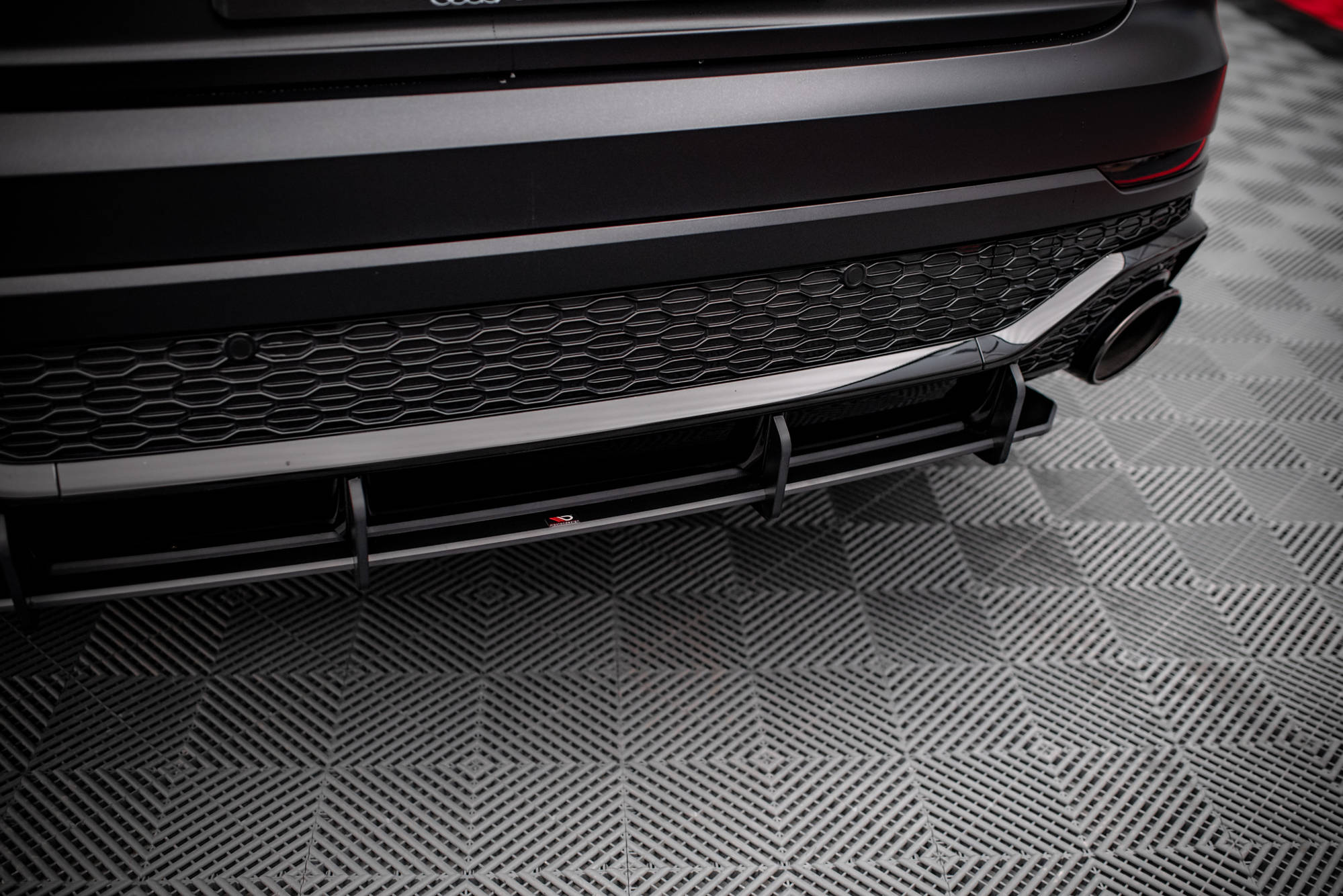 Street Pro Heckschürze Heck Ansatz Diffusor passend für Audi RSQ8 Mk1 rot