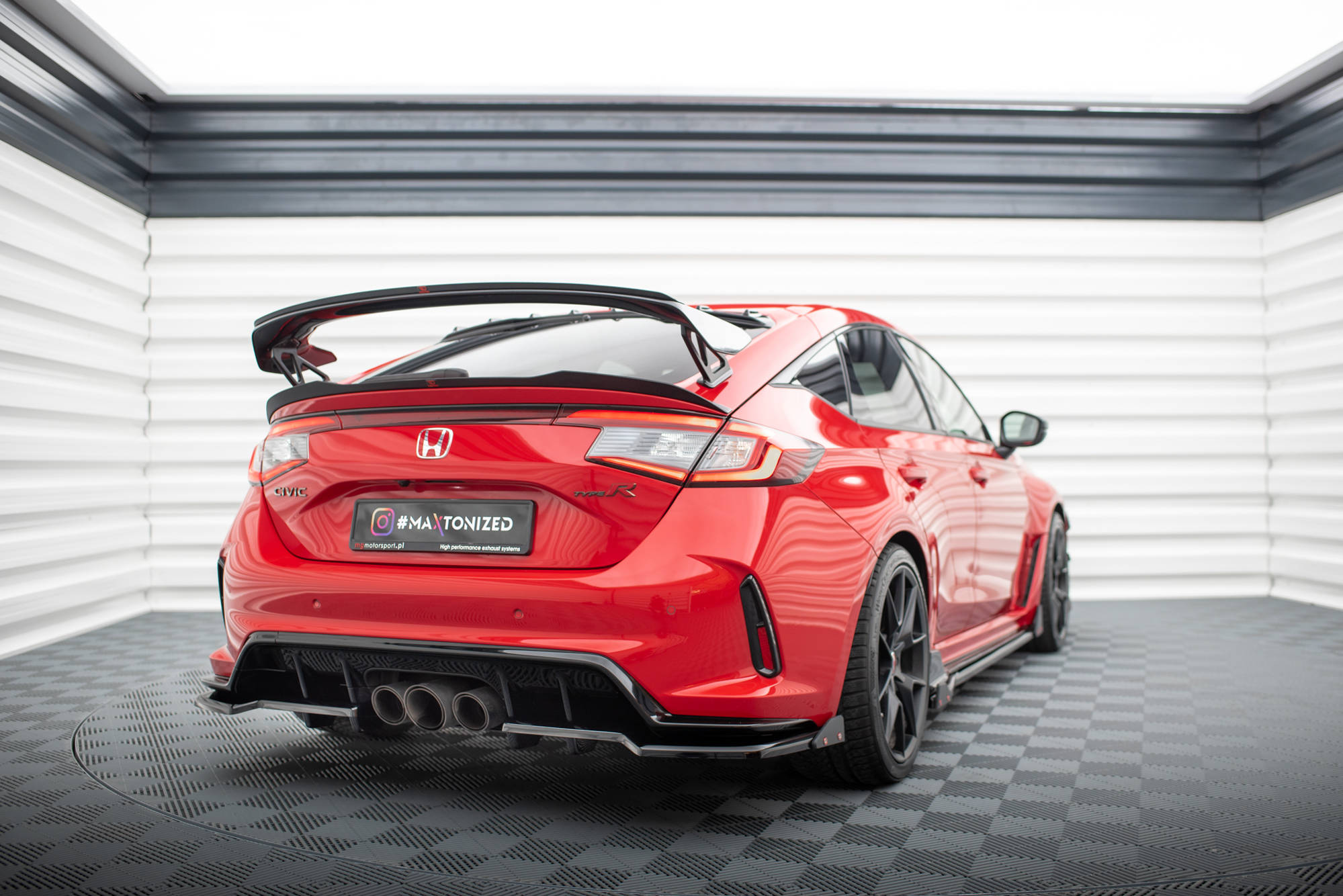 Street+ Mittlerer Diffusor RACE Heck Ansatz V.1 + Flaps passend für Honda Civic Type-R Mk 11